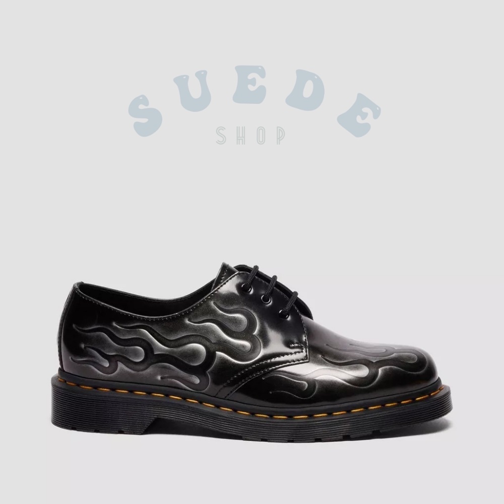 Dr. Martens 1461 Inferno Silver Black 착용 스타일