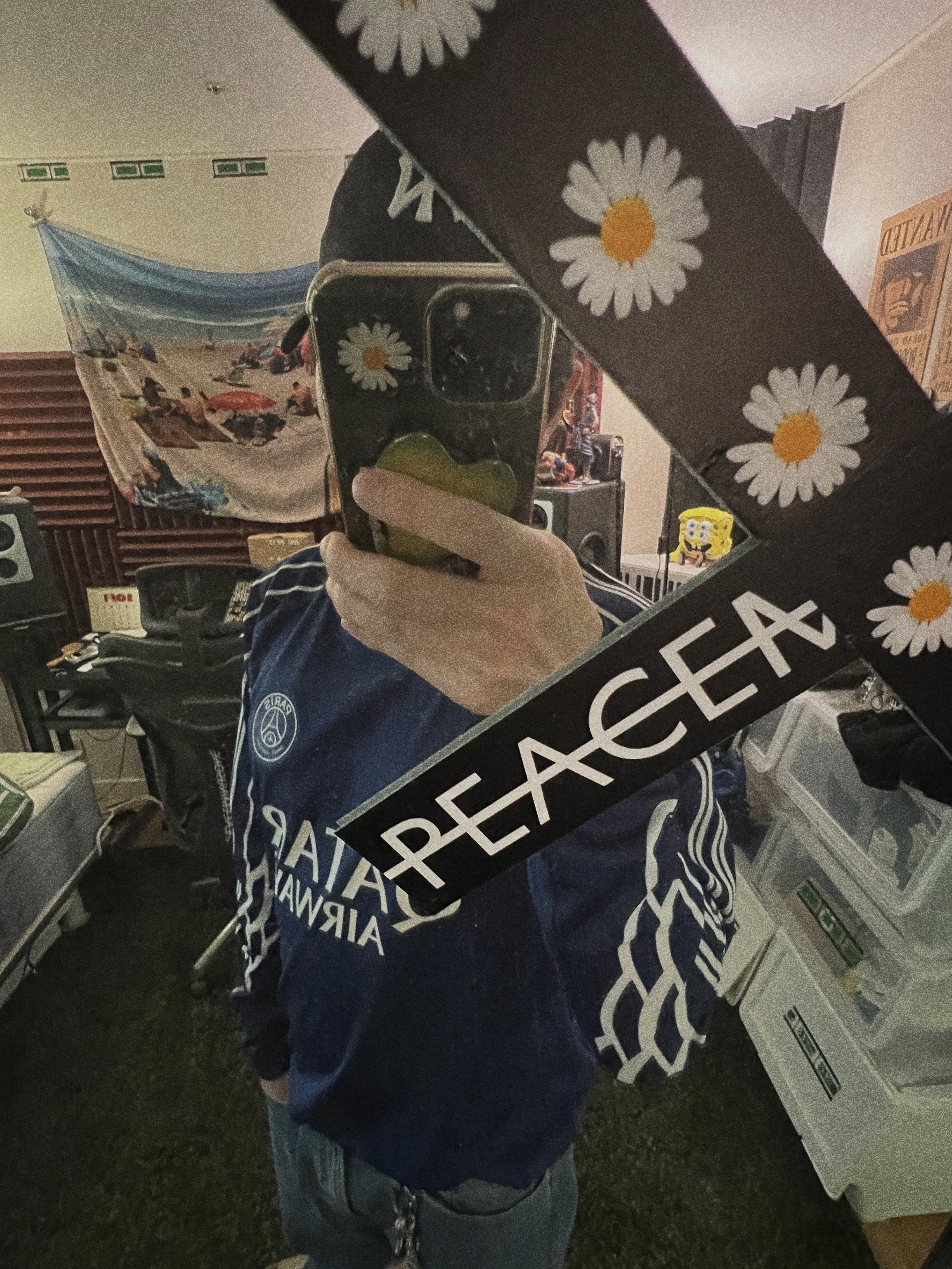 Jordan x Paris Saint-Germain 2024/25 Stadium 4th Dri-Fit Replica Long-Sleeve Jersey Blue Void Phantom (Non Marking Ver.), Uniqlo UT x CPFM x SpongeBob Plush Toy SpongeBob 착용 스타일 - 2