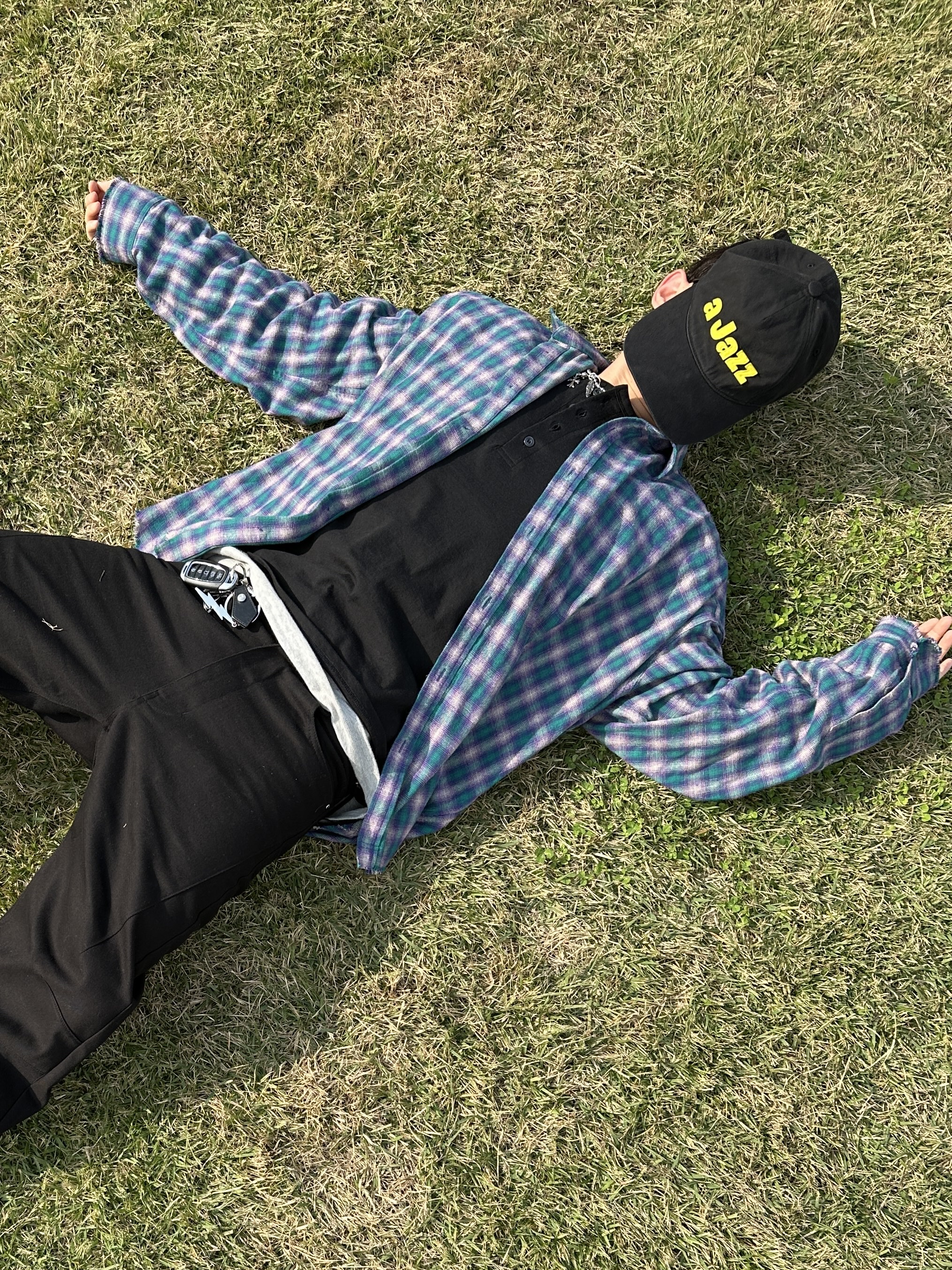 Nonnod Flexible String Check Shirt Purple Grunge, Kikozy A Jazz Cap Black 착용 스타일 - 6