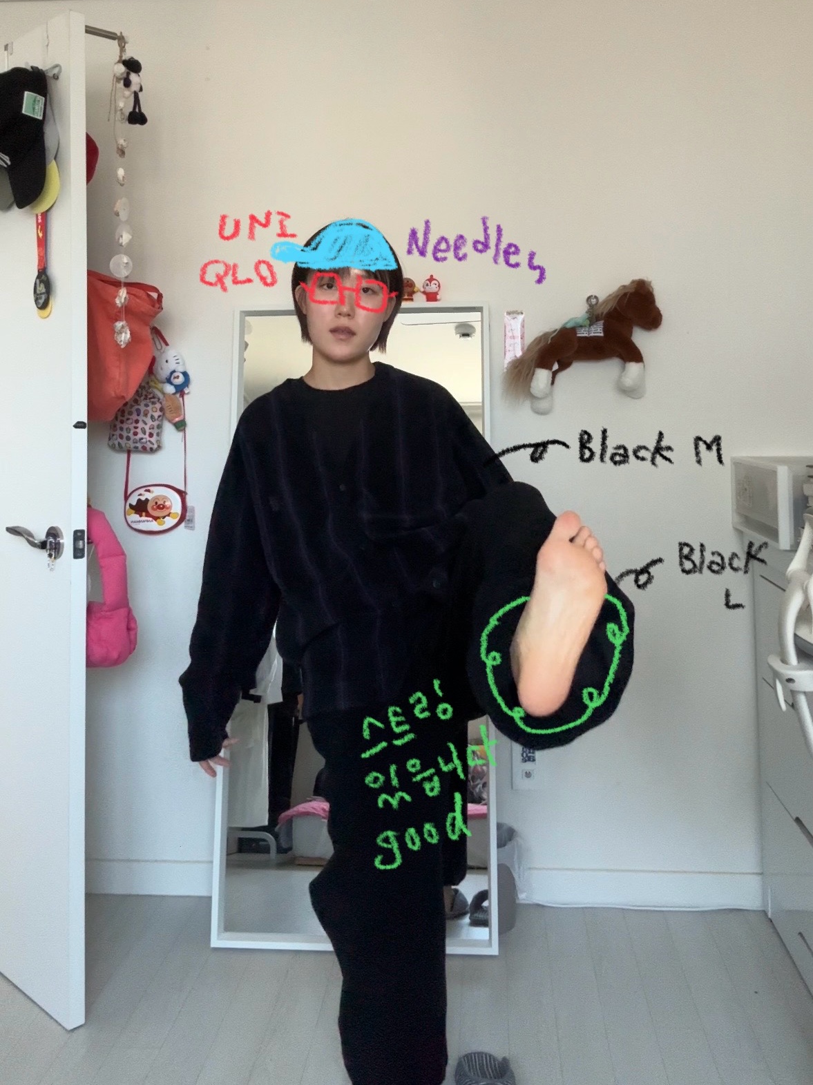 Uniqlo x Needles Fleece Oversized Cardigan Black - KR, Uniqlo x Needles Fleece Wide Pants Black - KR 착용 스타일 - 1