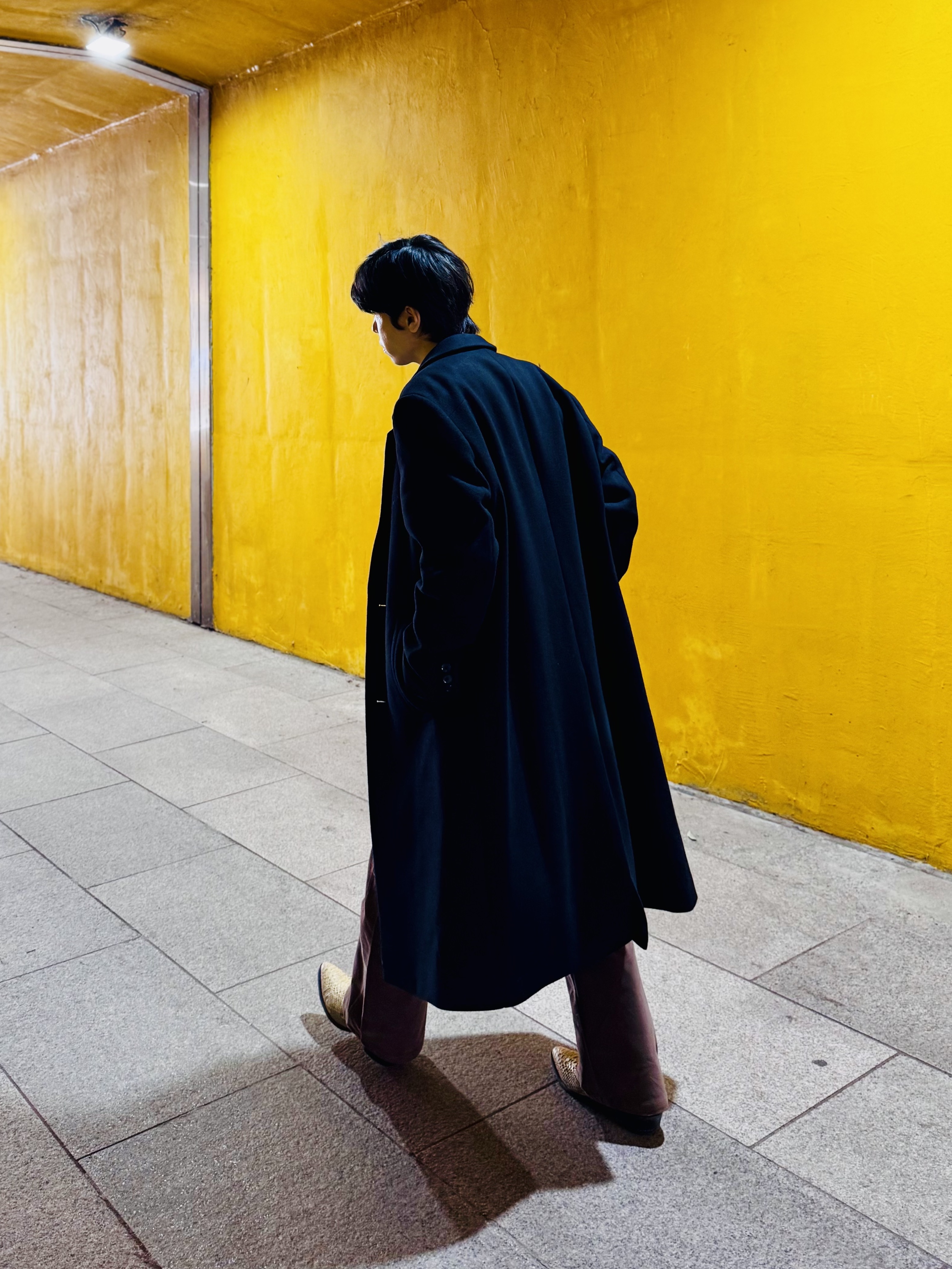 Customellow Cashmere Blended Single Coat Black 착용 스타일 - 4