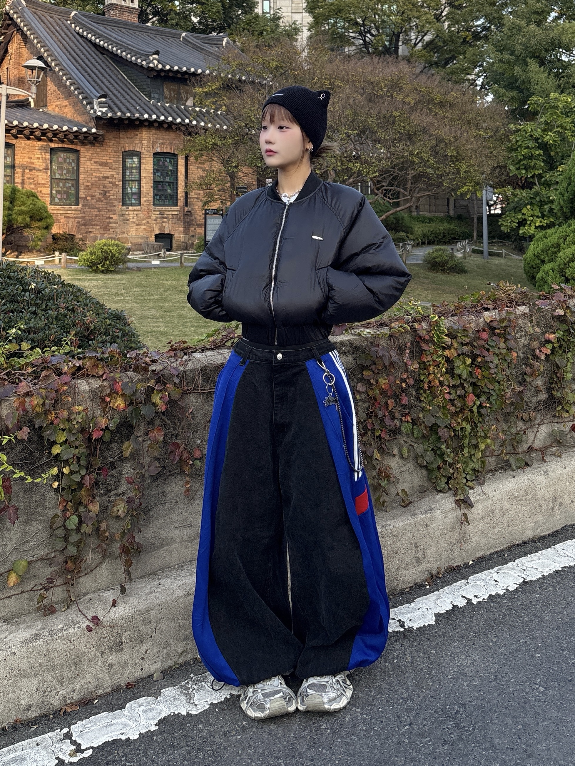 Balenciaga 3XL Sneakers Light Beige 착용 스타일 - 1