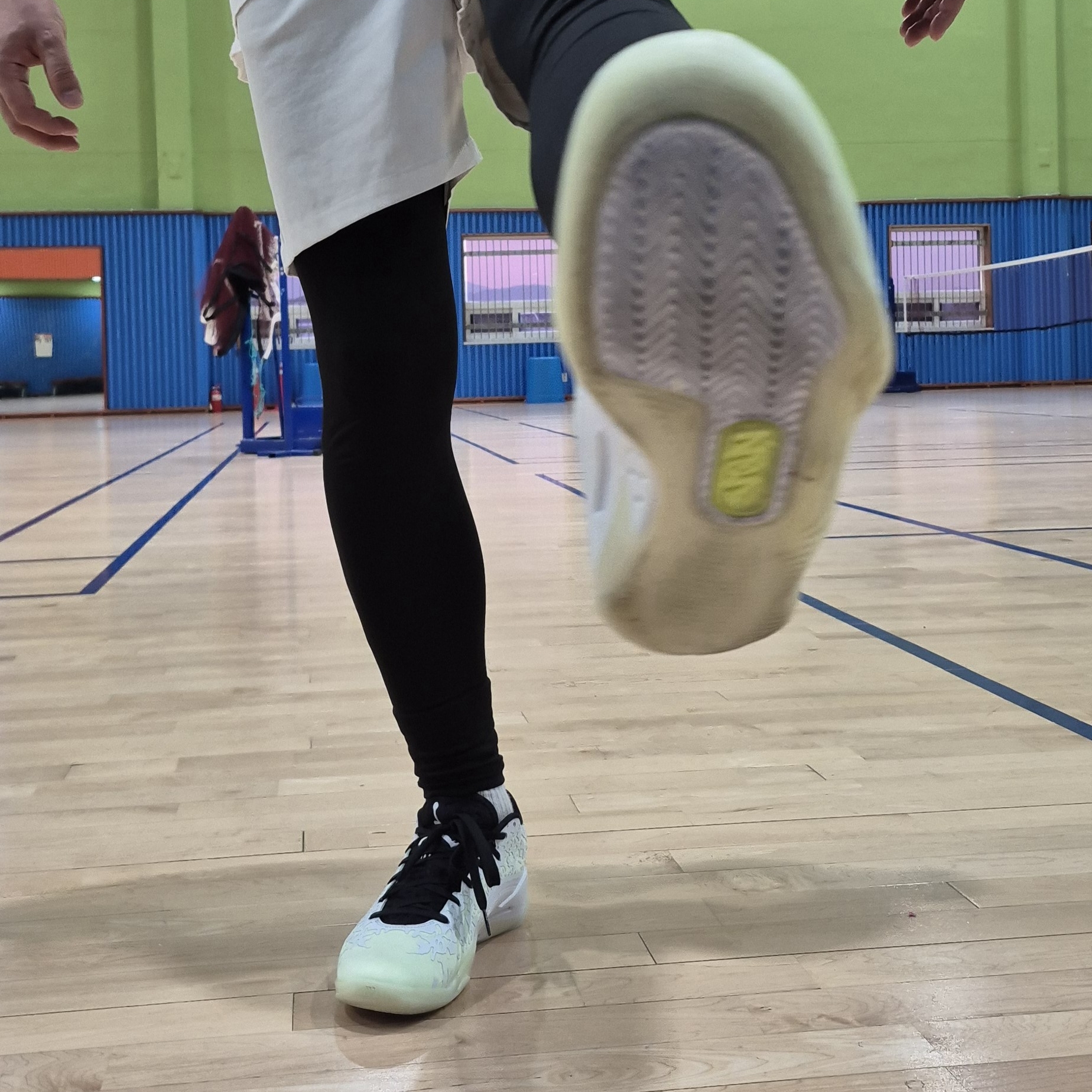 Jordan Zion 3 PF White Barely Volt 착용 스타일