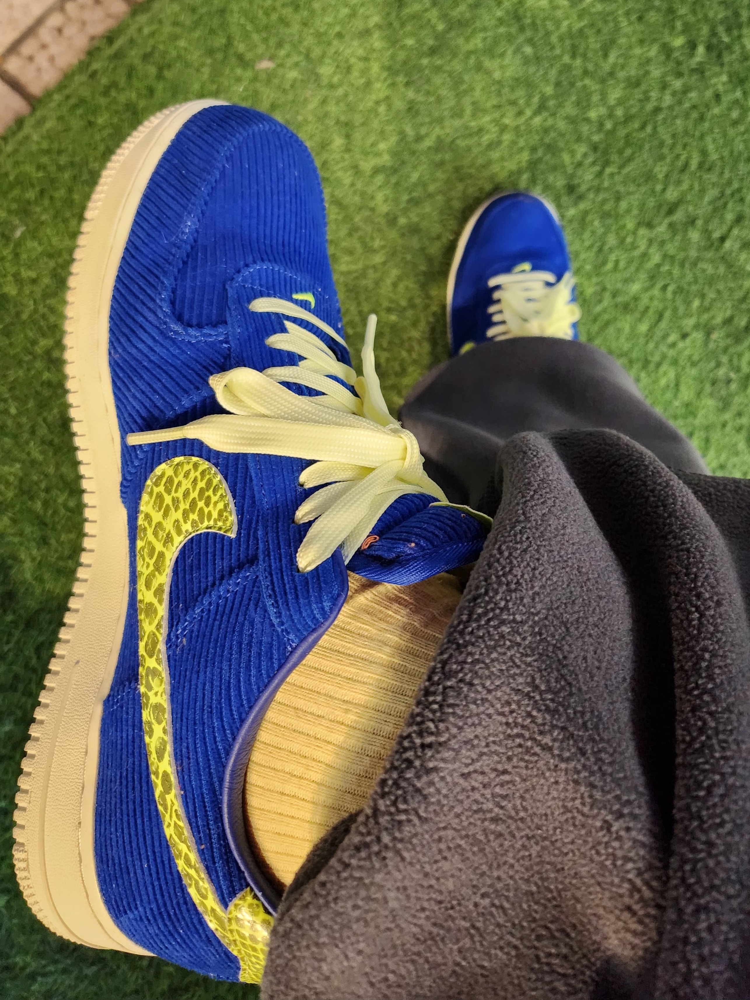 (W) Nike x Olivia Kim Air Force 1 Low No Cover 착용 스타일