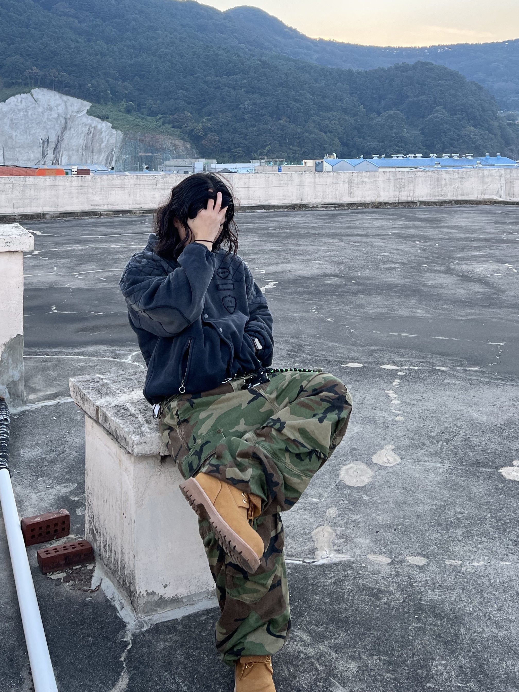 Safarispot Basic Safari Keyring Card Wallet Black, NOD Stone Washed Cargo Pants Camo 착용 스타일 - 4
