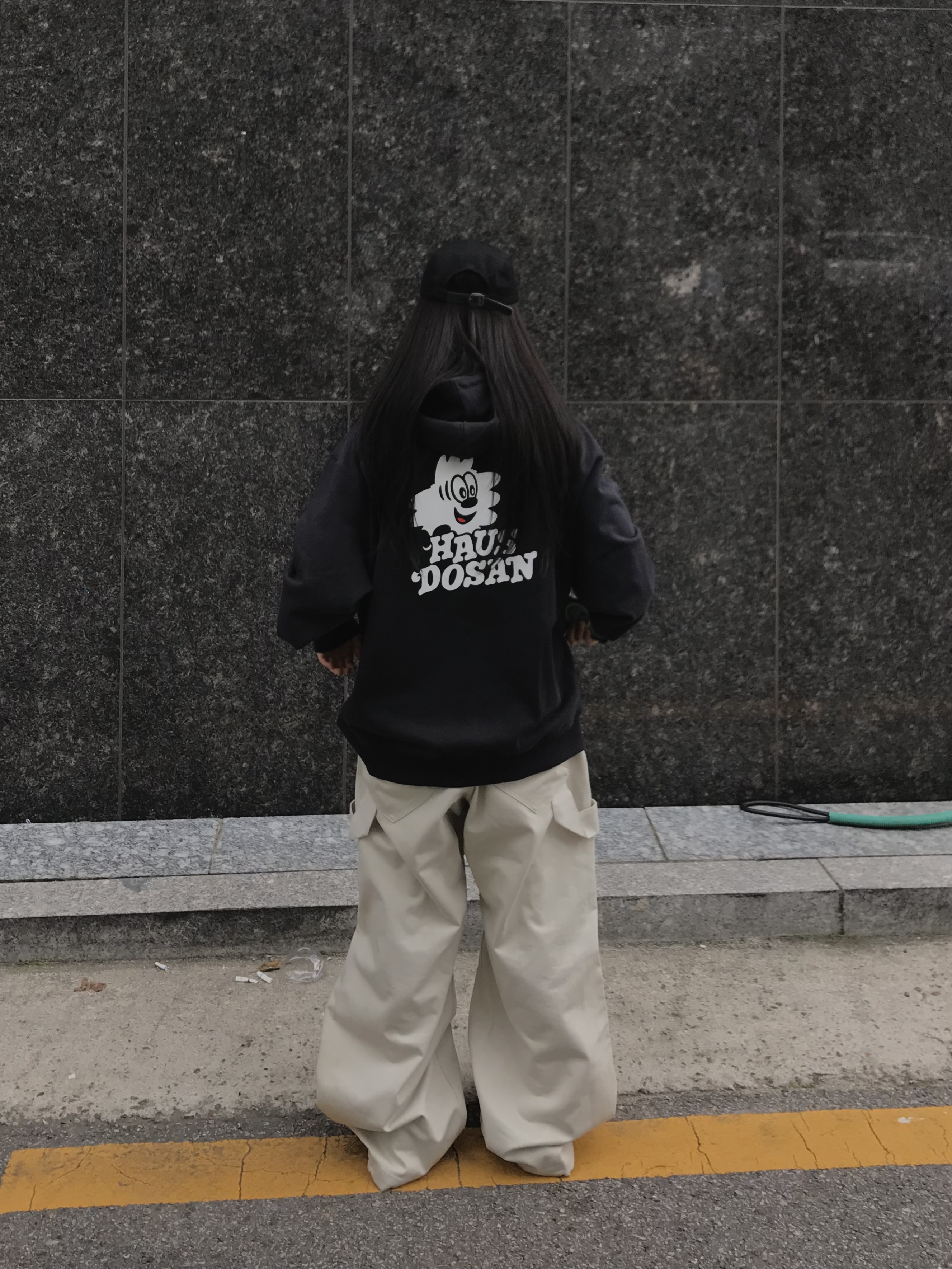 Supreme Washed Chino Twill Camp Cap Black, Old Order x AFGK Canvas Black Green 착용 스타일 - 5