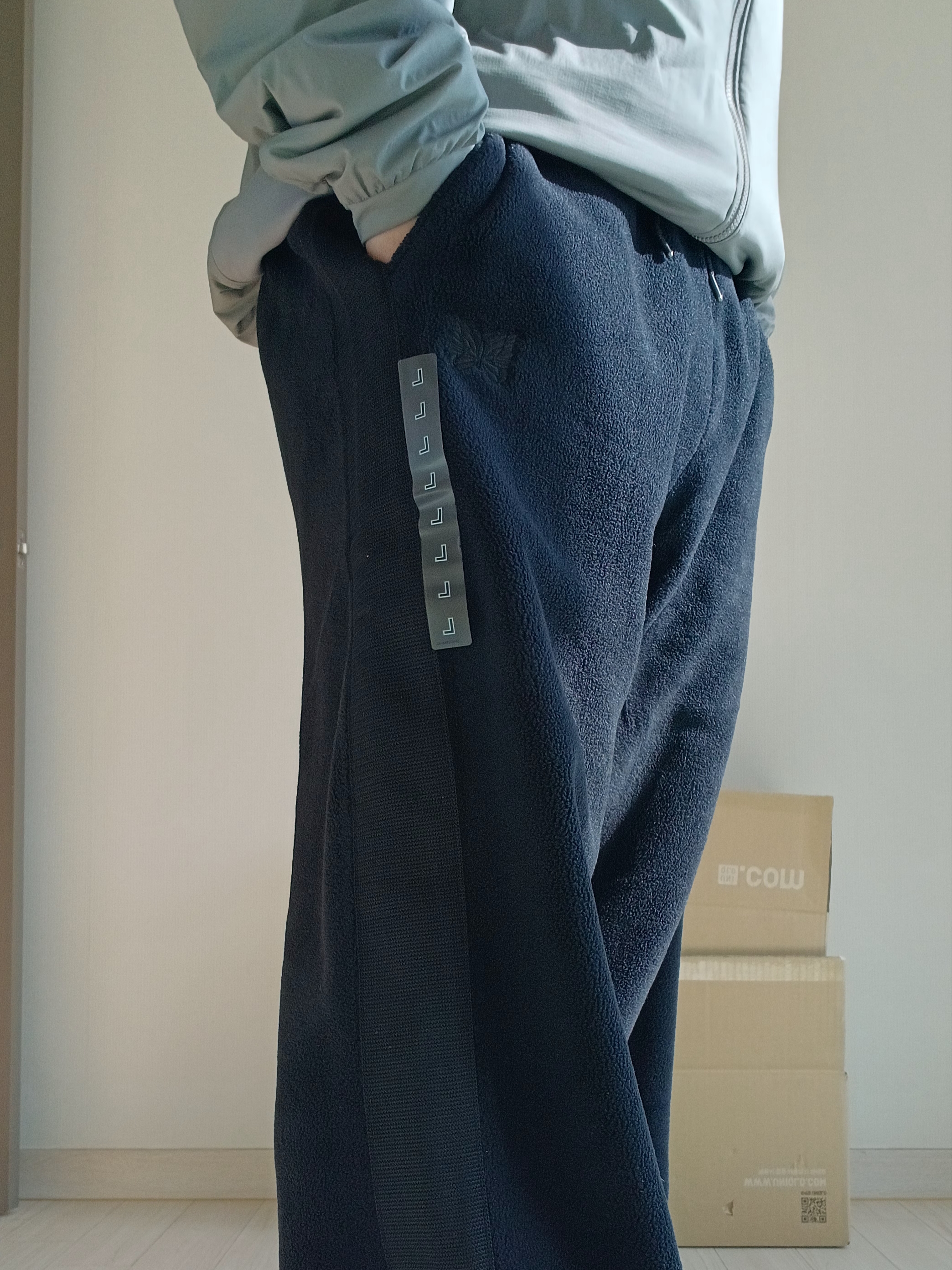 Uniqlo x Needles Fleece Wide Pants Black - KR 착용 스타일 - 1