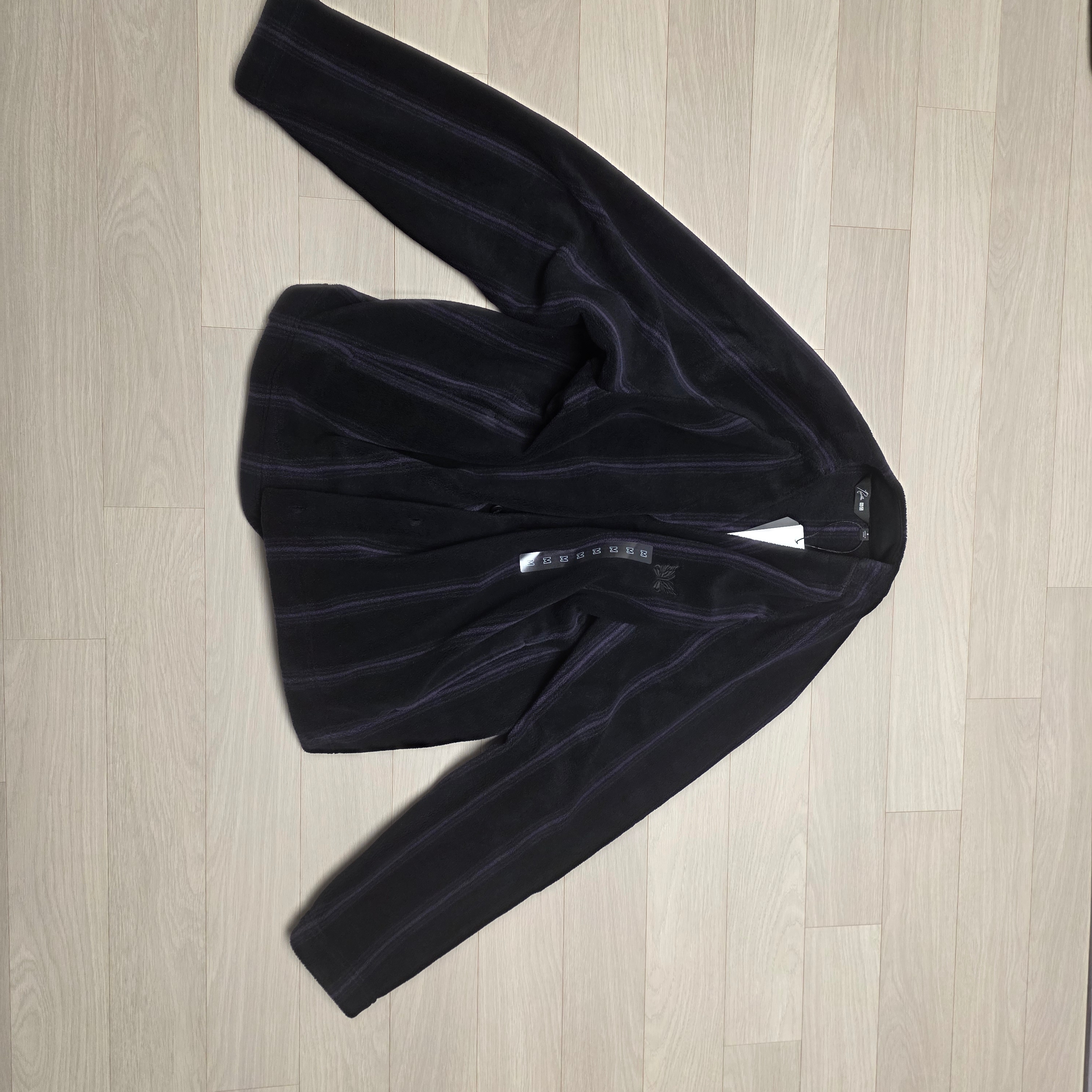 Uniqlo x Needles Fleece Oversized Cardigan Black - KR 착용 스타일