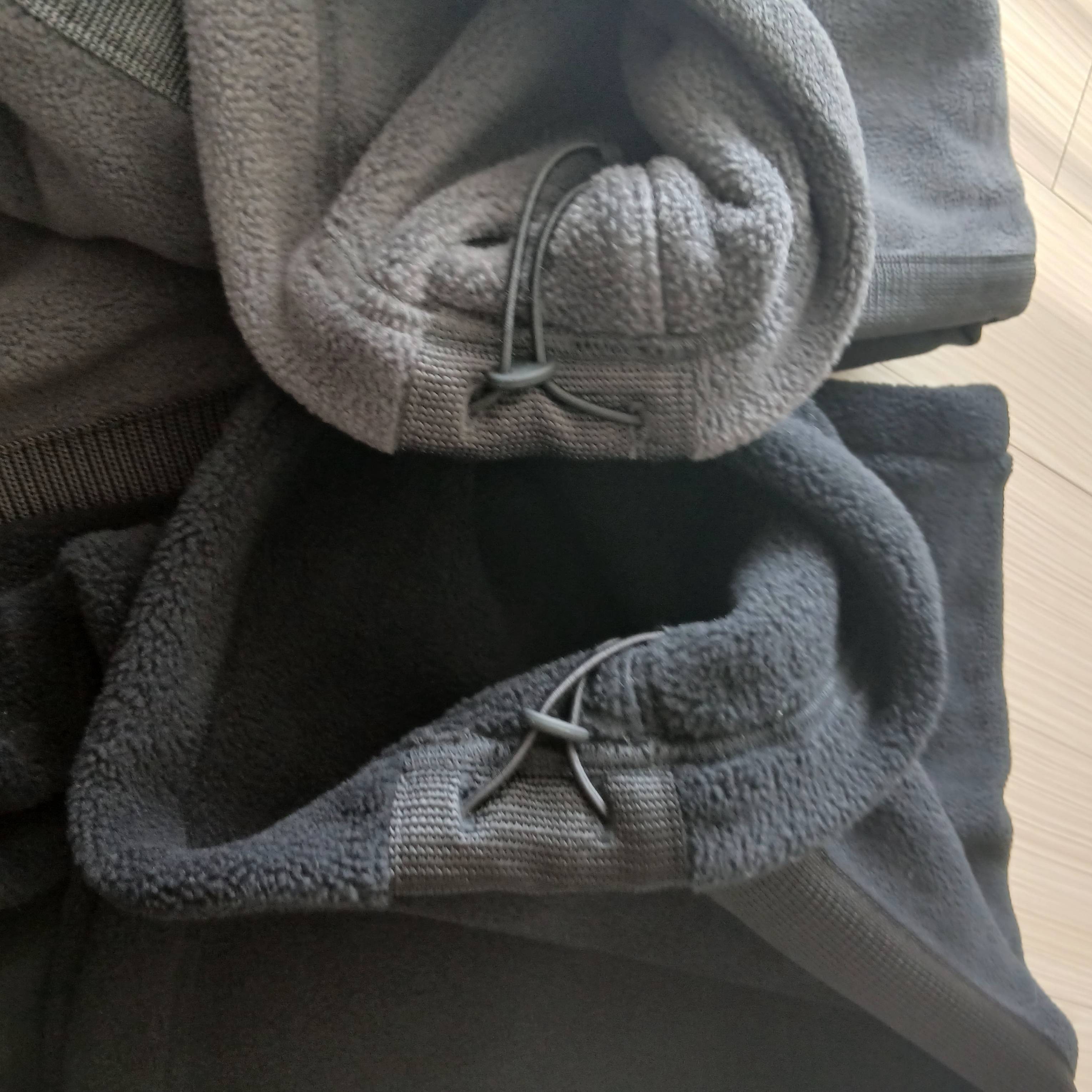 Uniqlo x Needles Fleece Wide Pants Black - KR, Uniqlo x Needles Fleece Wide Pants Dark Gray - KR 착용 스타일 - 6