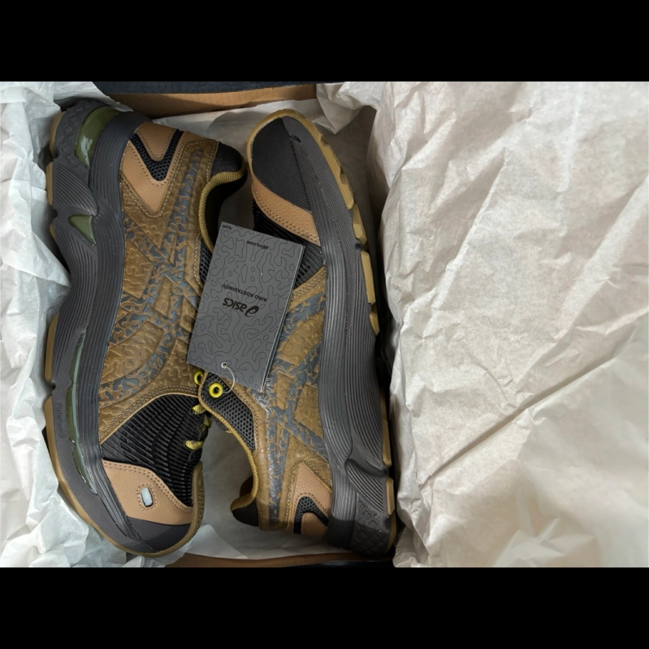 Asics x Kiko Kostadinov Gel-Kiril 3 Bronze Brown 착용 스타일