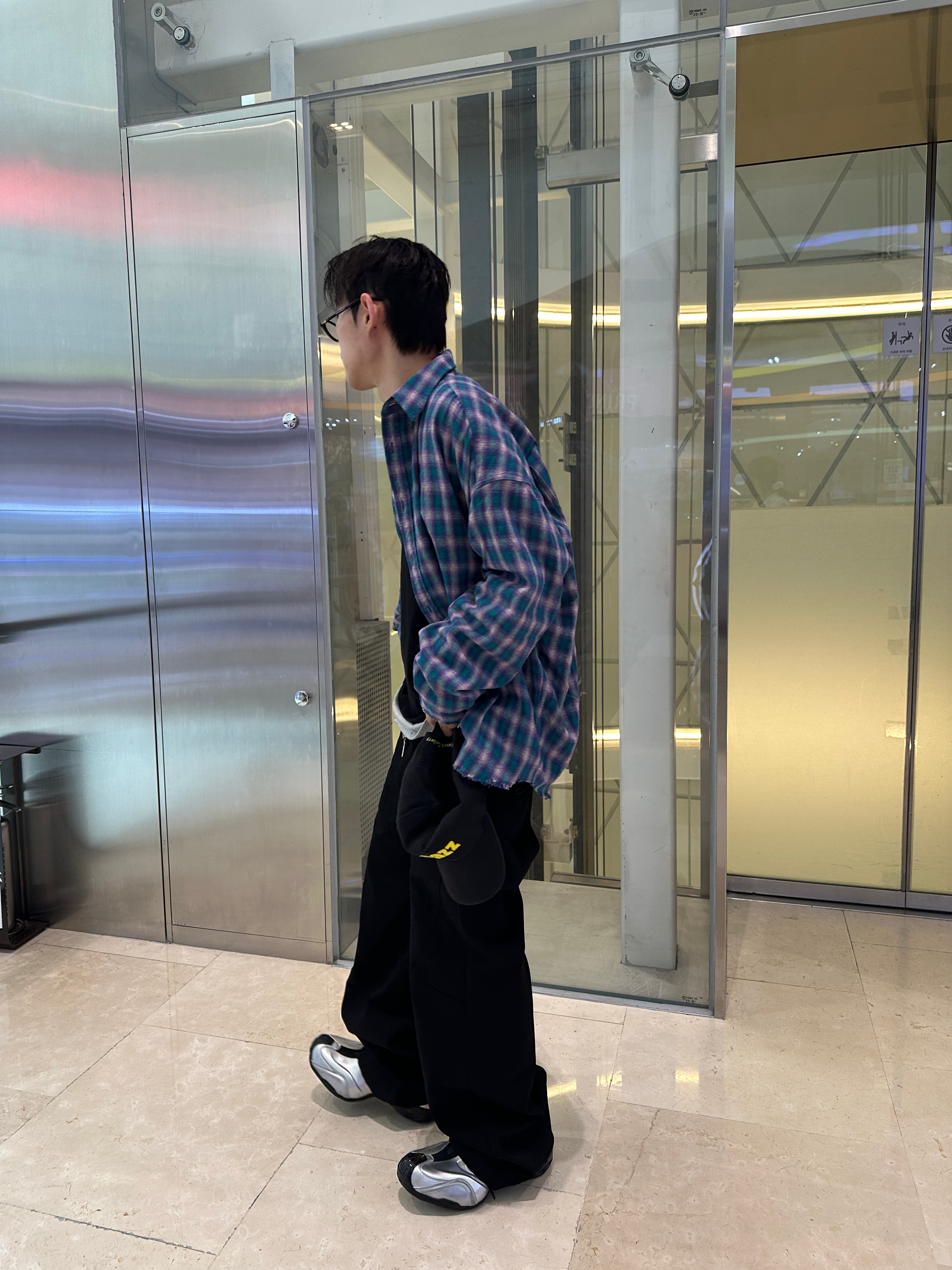 Nonnod Flexible String Check Shirt Purple Grunge, Kikozy A Jazz Cap Black 착용 스타일 - 1