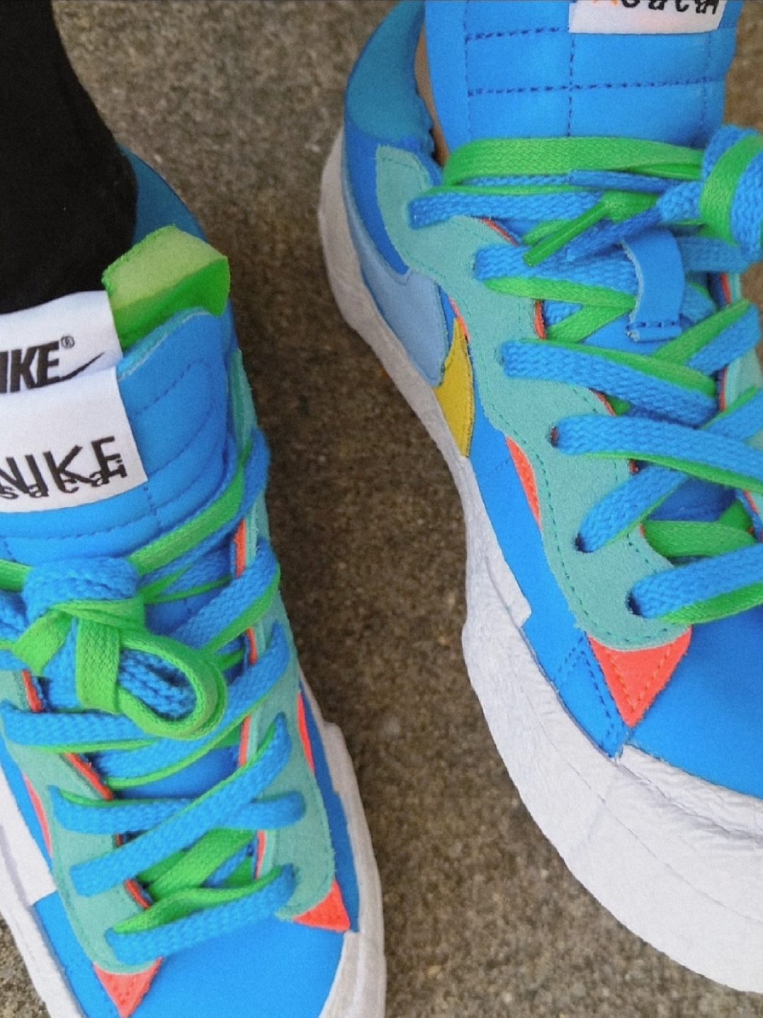 Nike x Sacai x Kaws Blazer Low Neptune Blue 착용 스타일