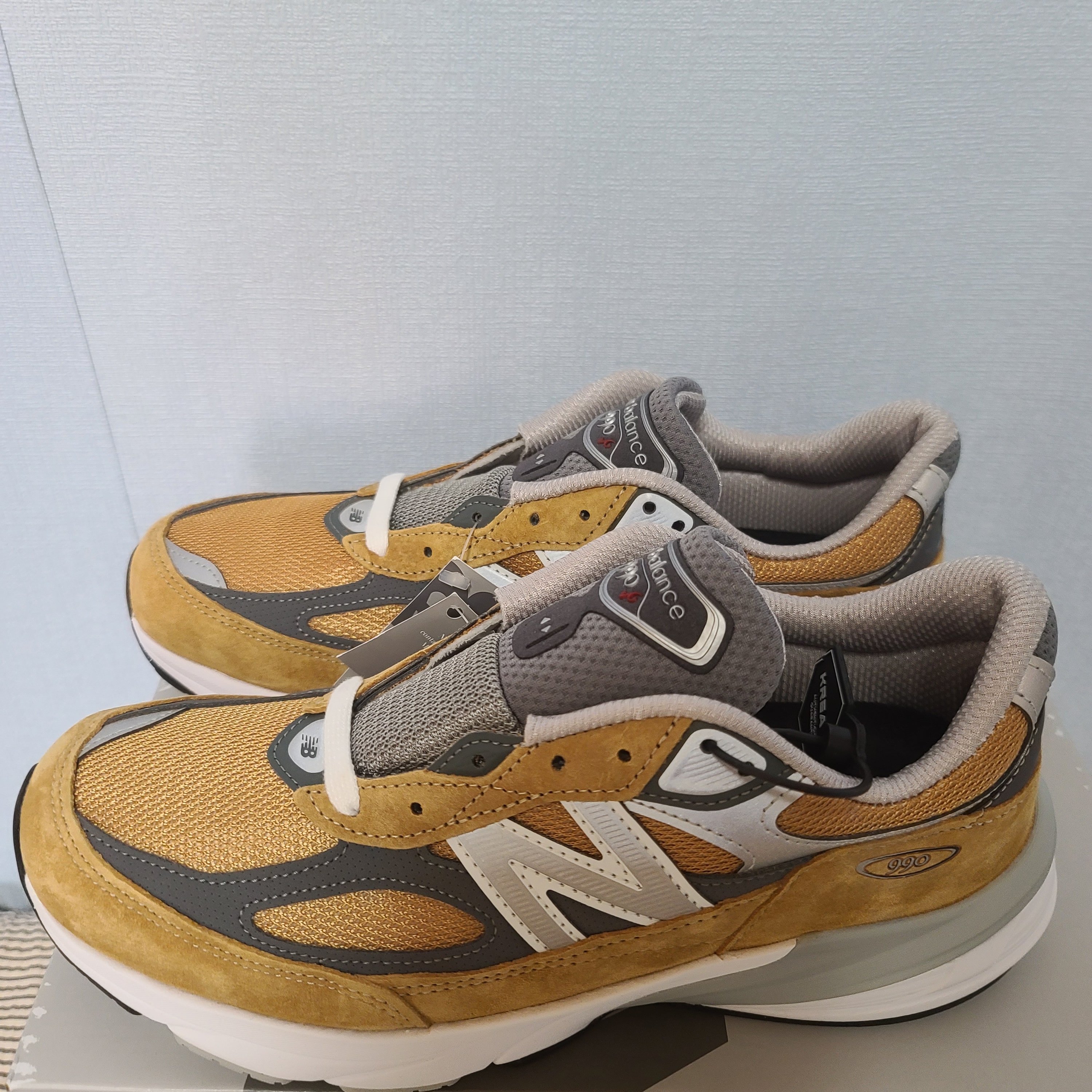 New Balance 990v6 Made in USA Workwear Grey 착용 스타일 - 2