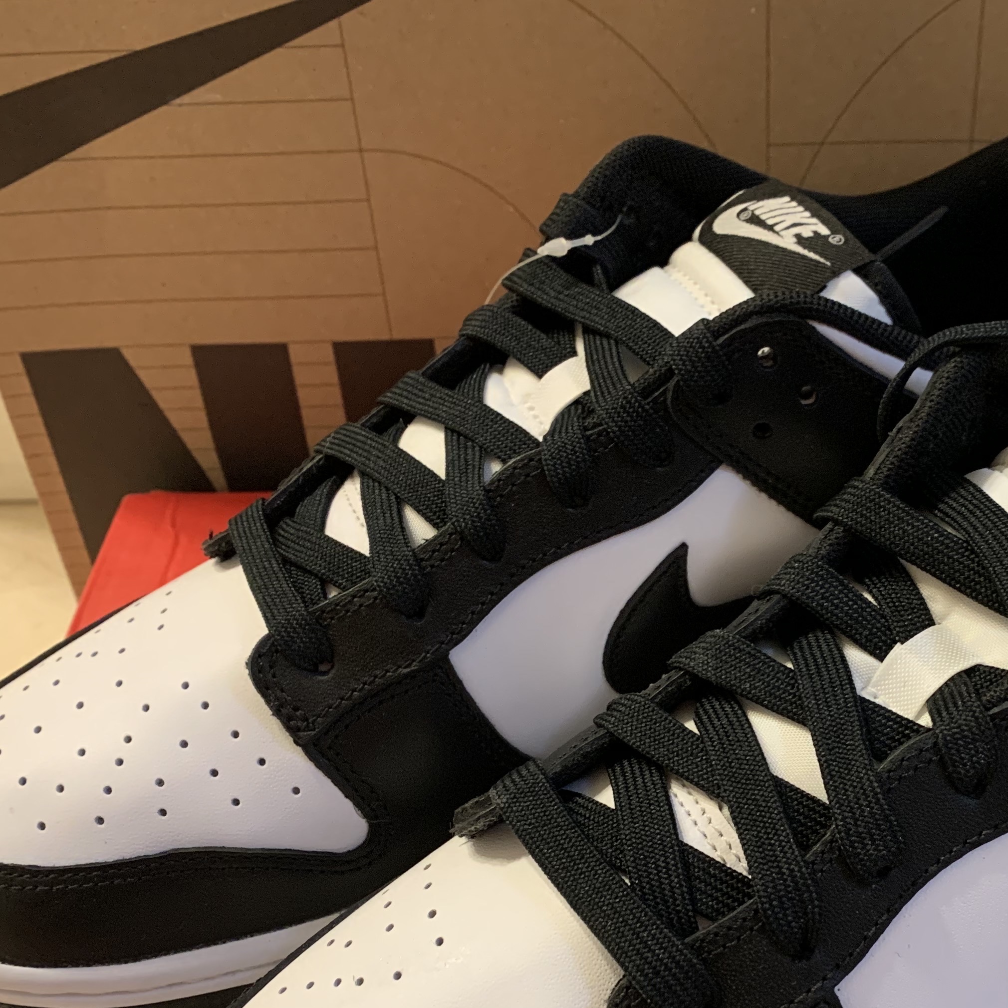Nike Dunk Low Retro Black 착용 스타일