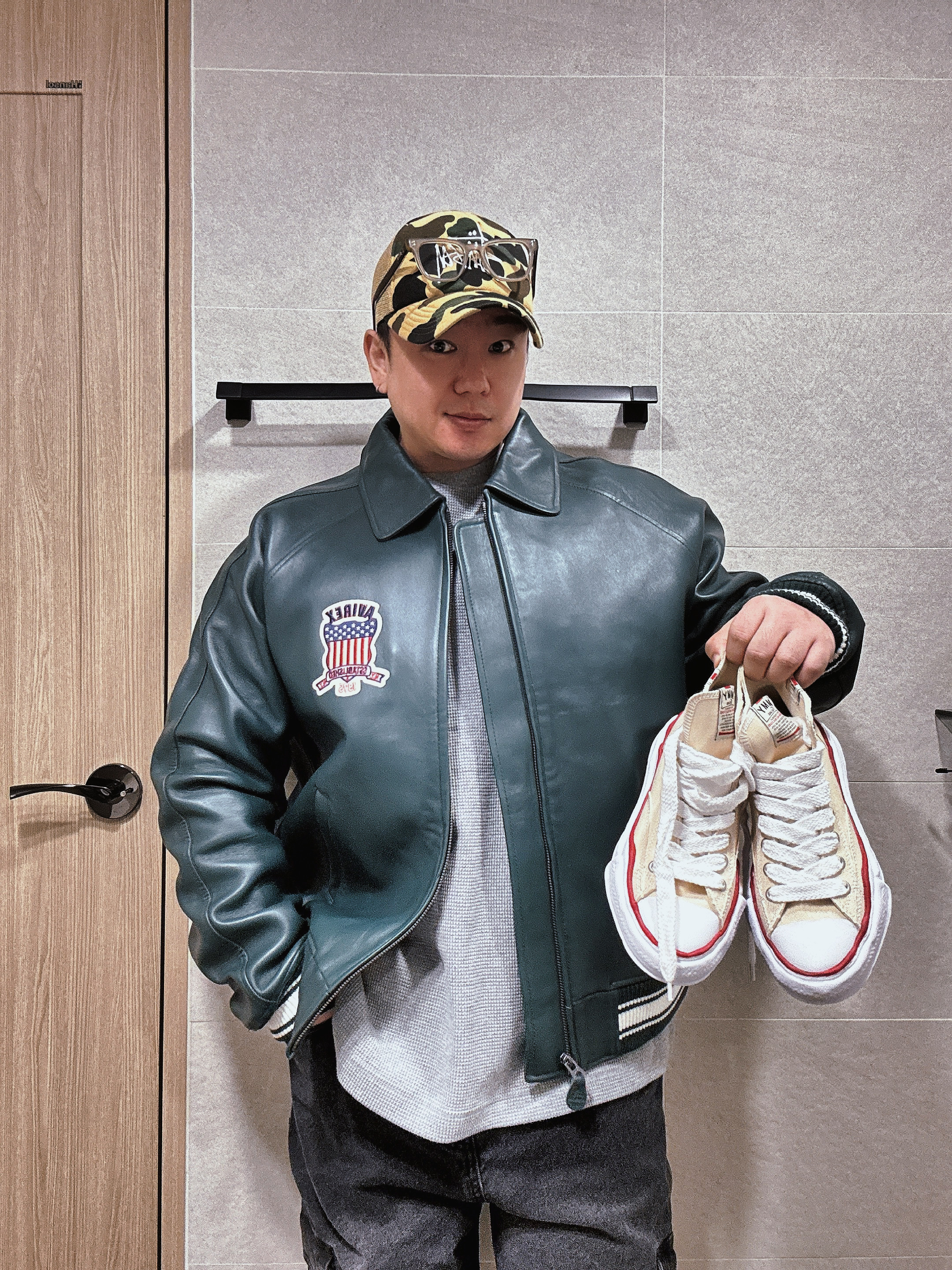 The North Face White Label Slope 3L Jacket Charcoal Grey, Nike x Stussy Air Penny II Rattan and Limestone 착용 스타일 - 2