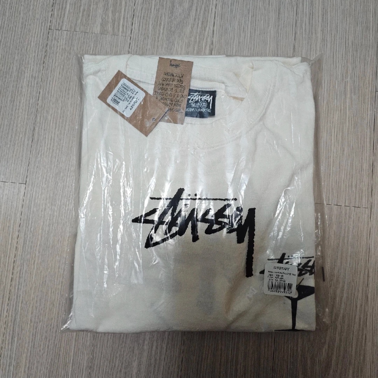 Stussy Martini T-Shirt Pigment Dyed Natural 착용 스타일