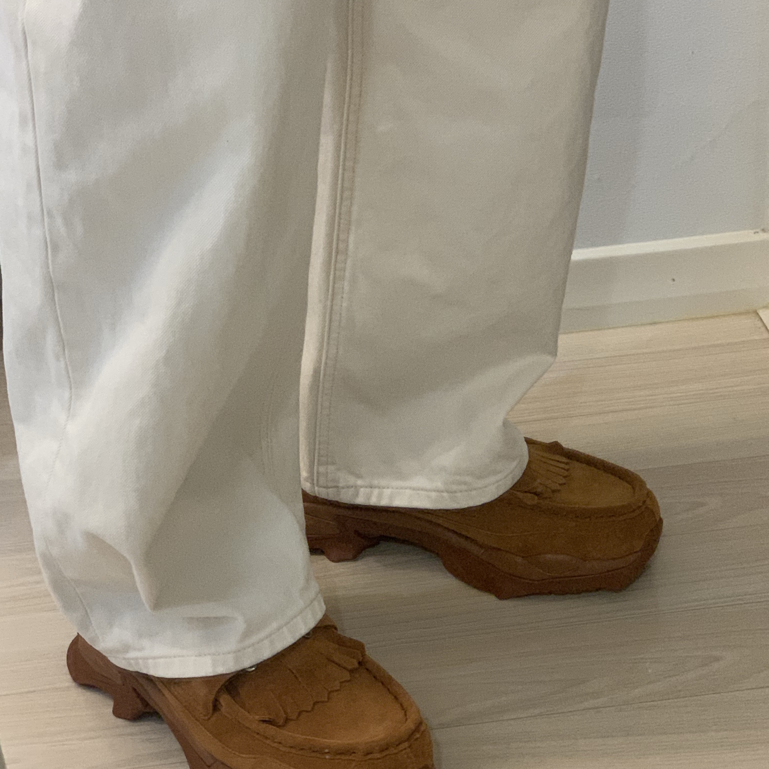 Puma x Palomo Nitefox Suede Loafer Teak 착용 스타일