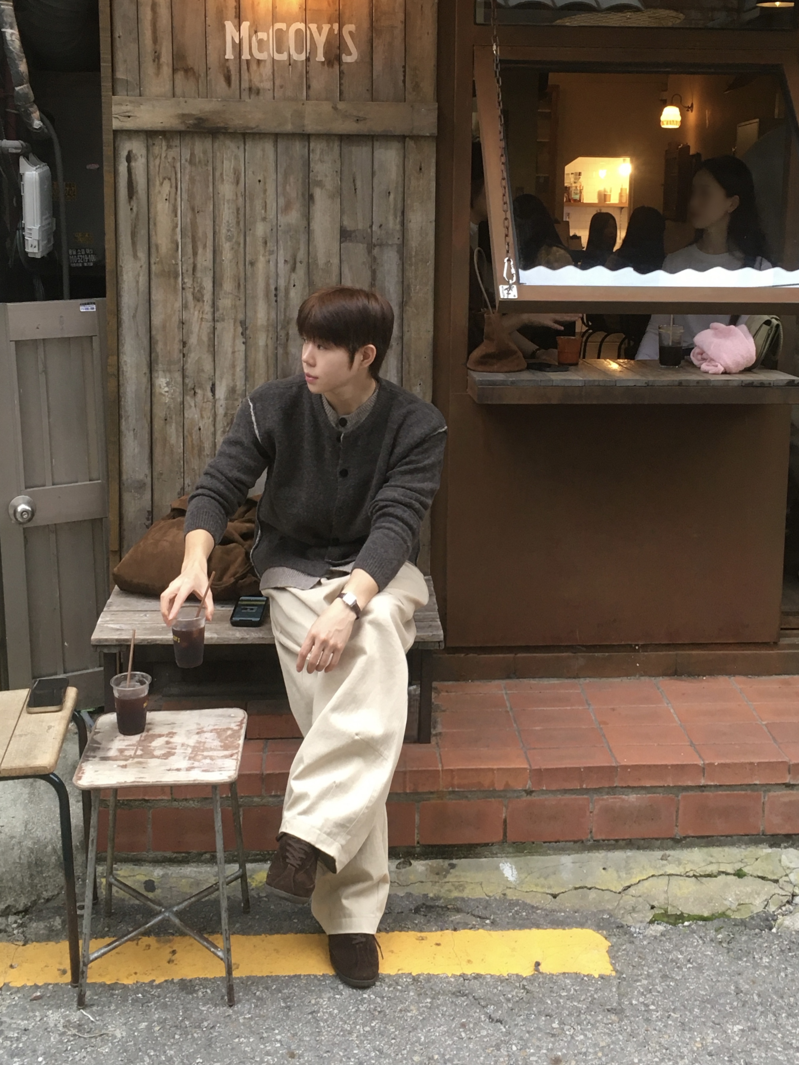 Pemont Dress Dark brown 착용 스타일 - 1