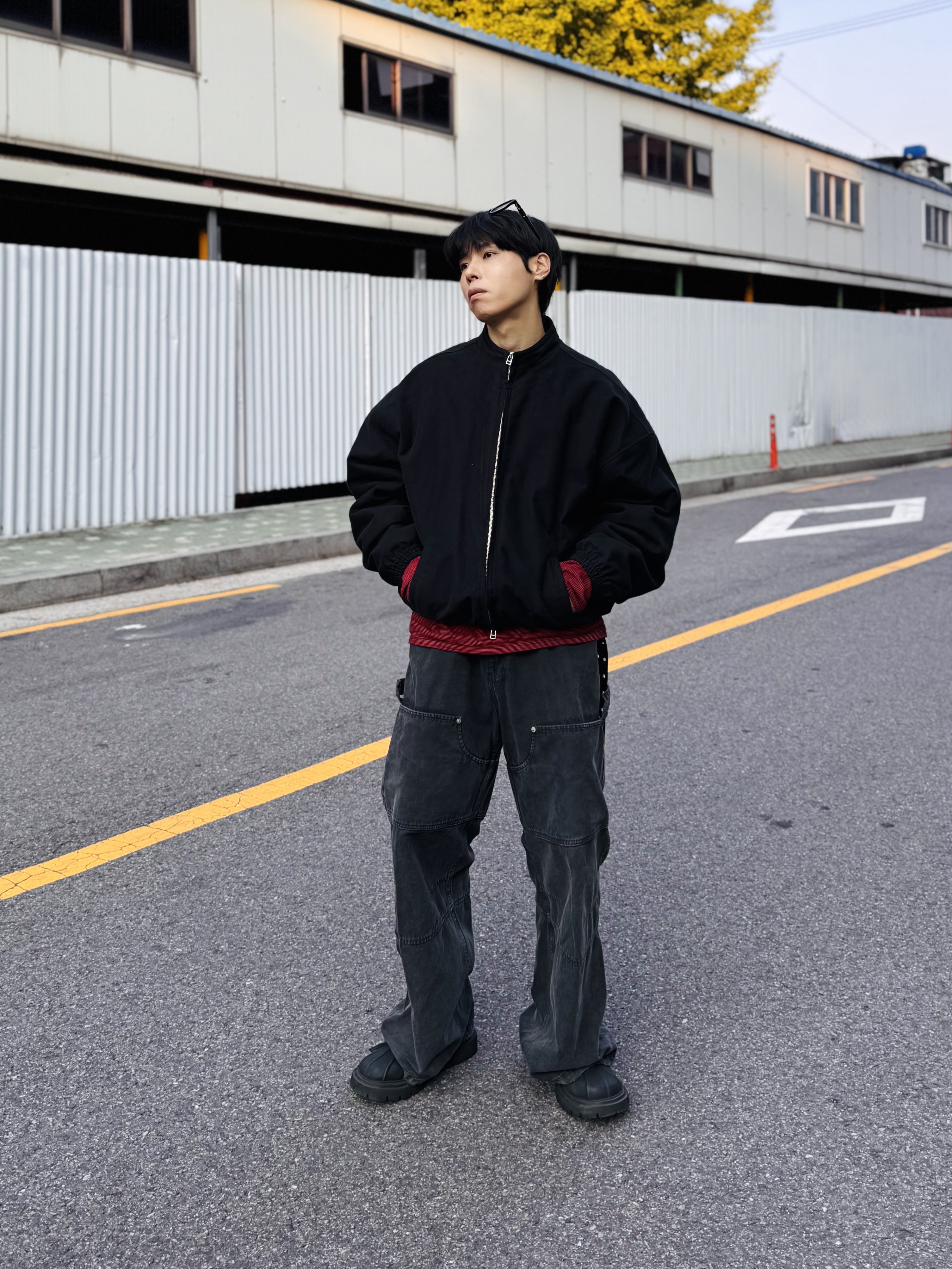 Nonnod Moleskine Bomber Jacket Matt Black, Nonnod Double Knee Cover Pants Vintage Black 착용 스타일 - 1