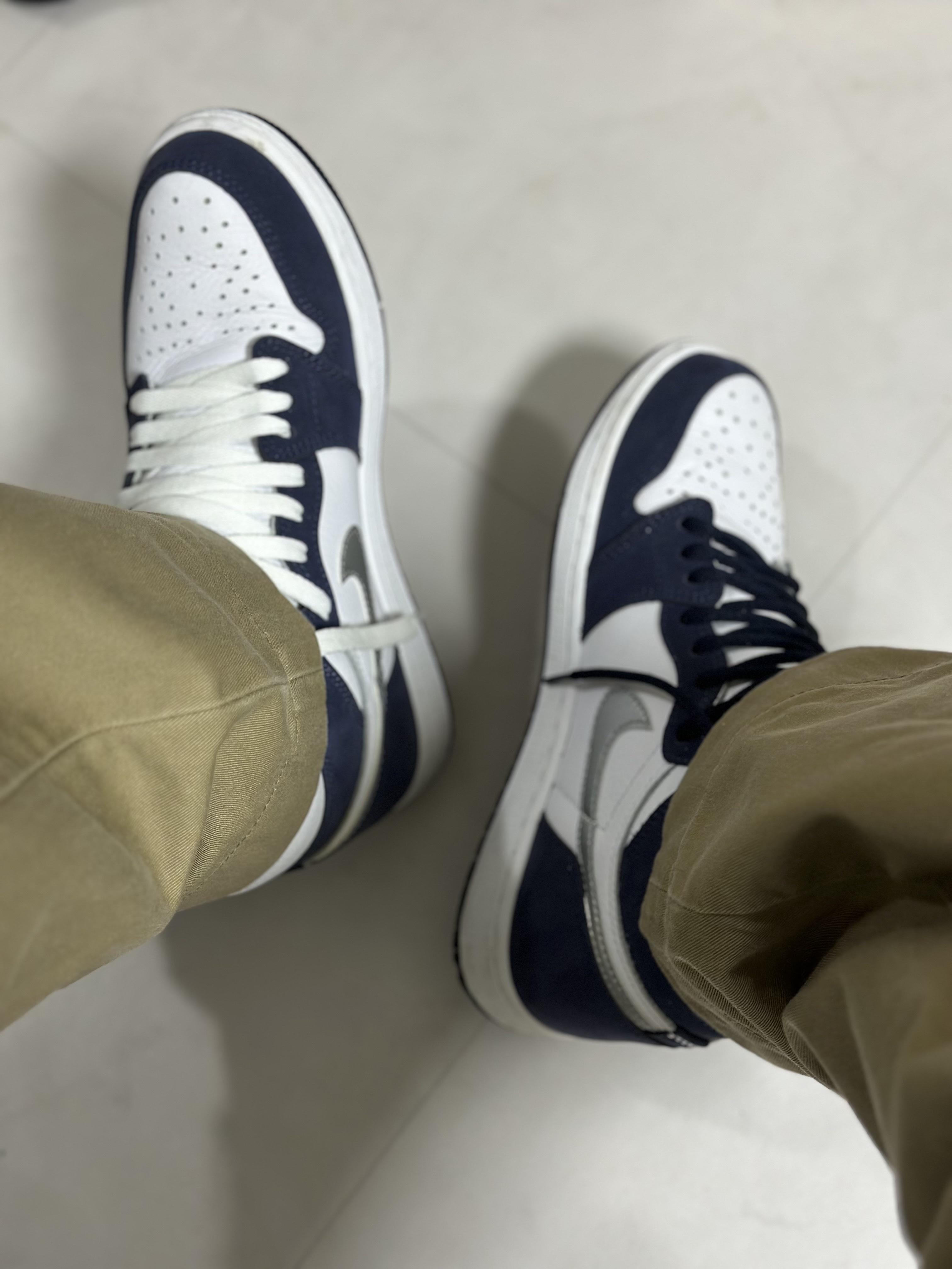 Jordan 1 Retro High OG CO.JP Midnight Navy 착용 스타일