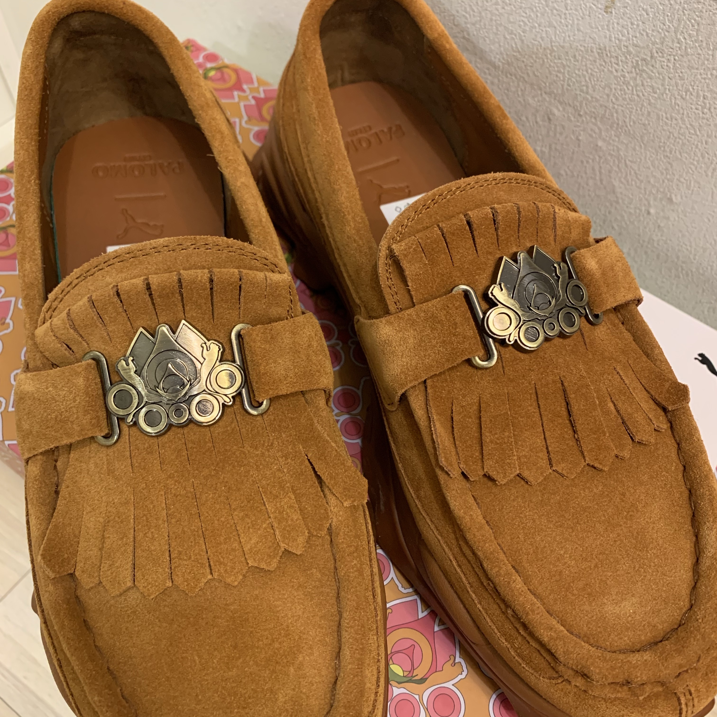 Puma x Palomo Nitefox Suede Loafer Teak 착용 스타일