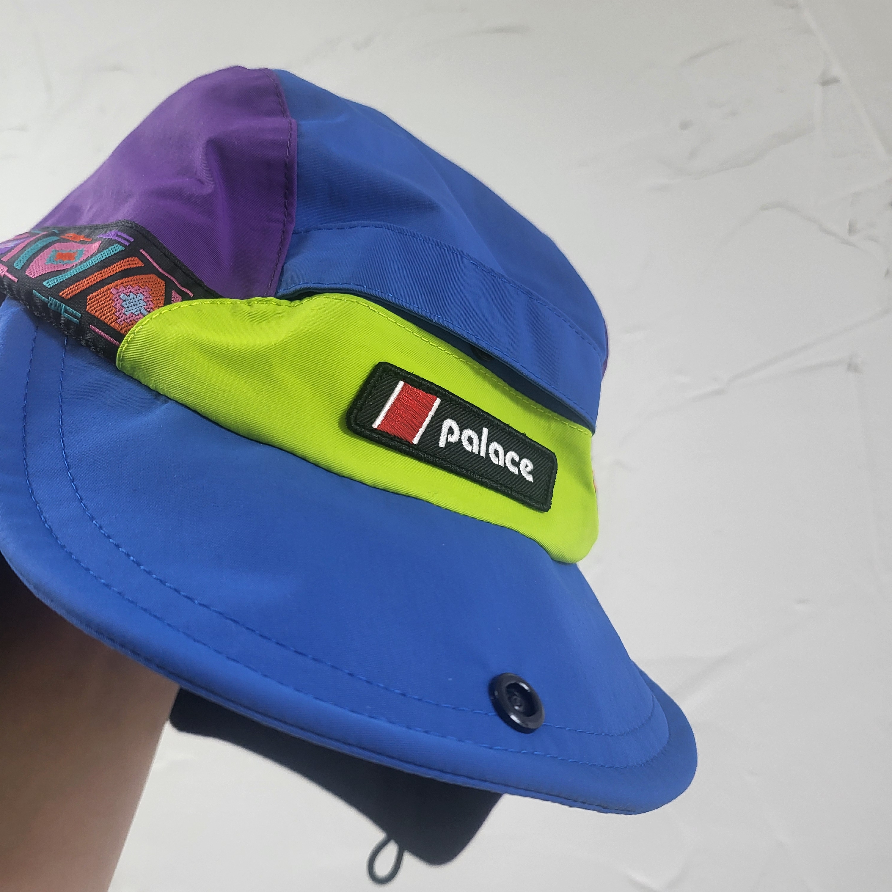 Palace x Berghaus Ear Warmer Cap Blue - 24FW 착용 스타일 - 1