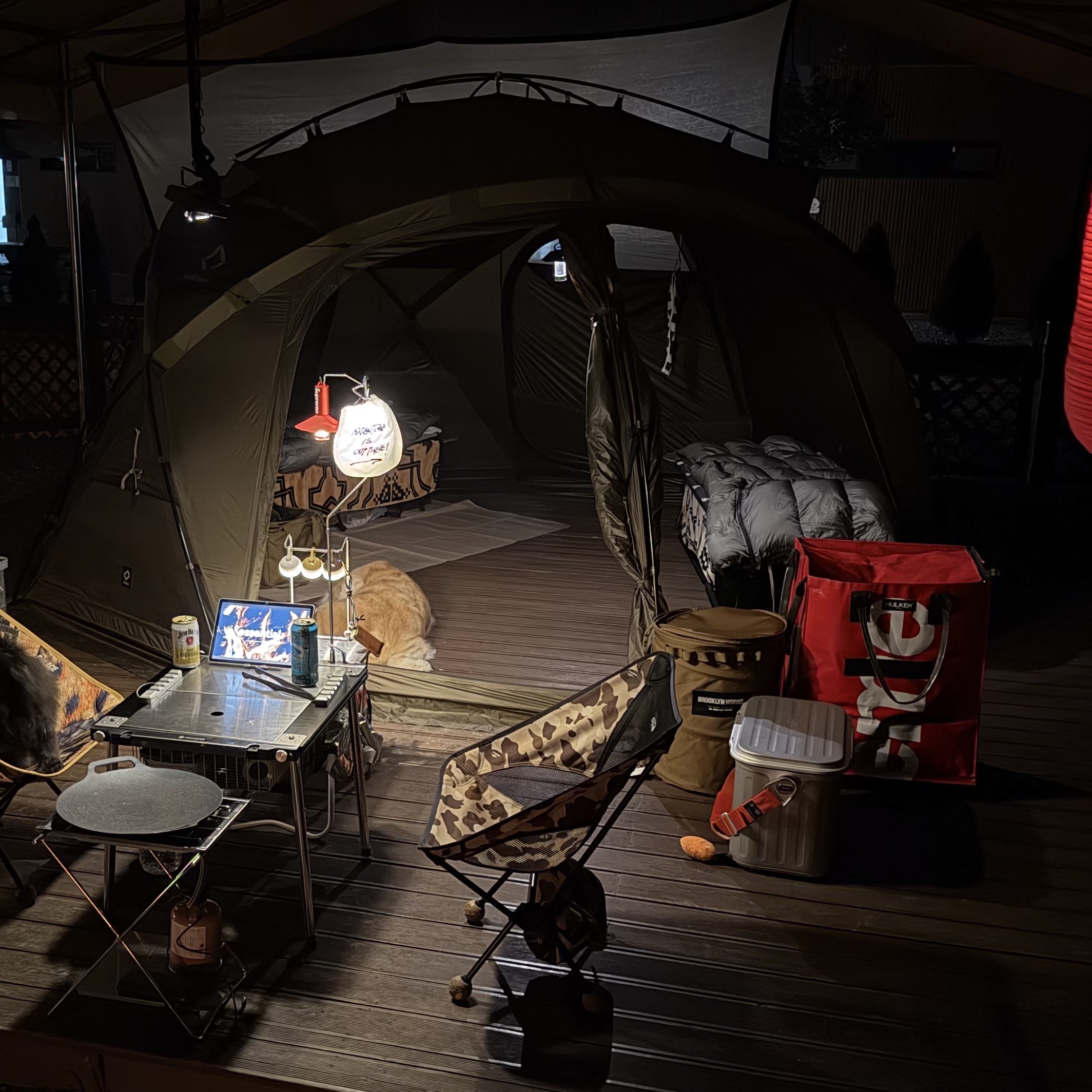 Helinox Tactical Cot Convertible Coyote Tan (Without Legs) 착용 스타일
