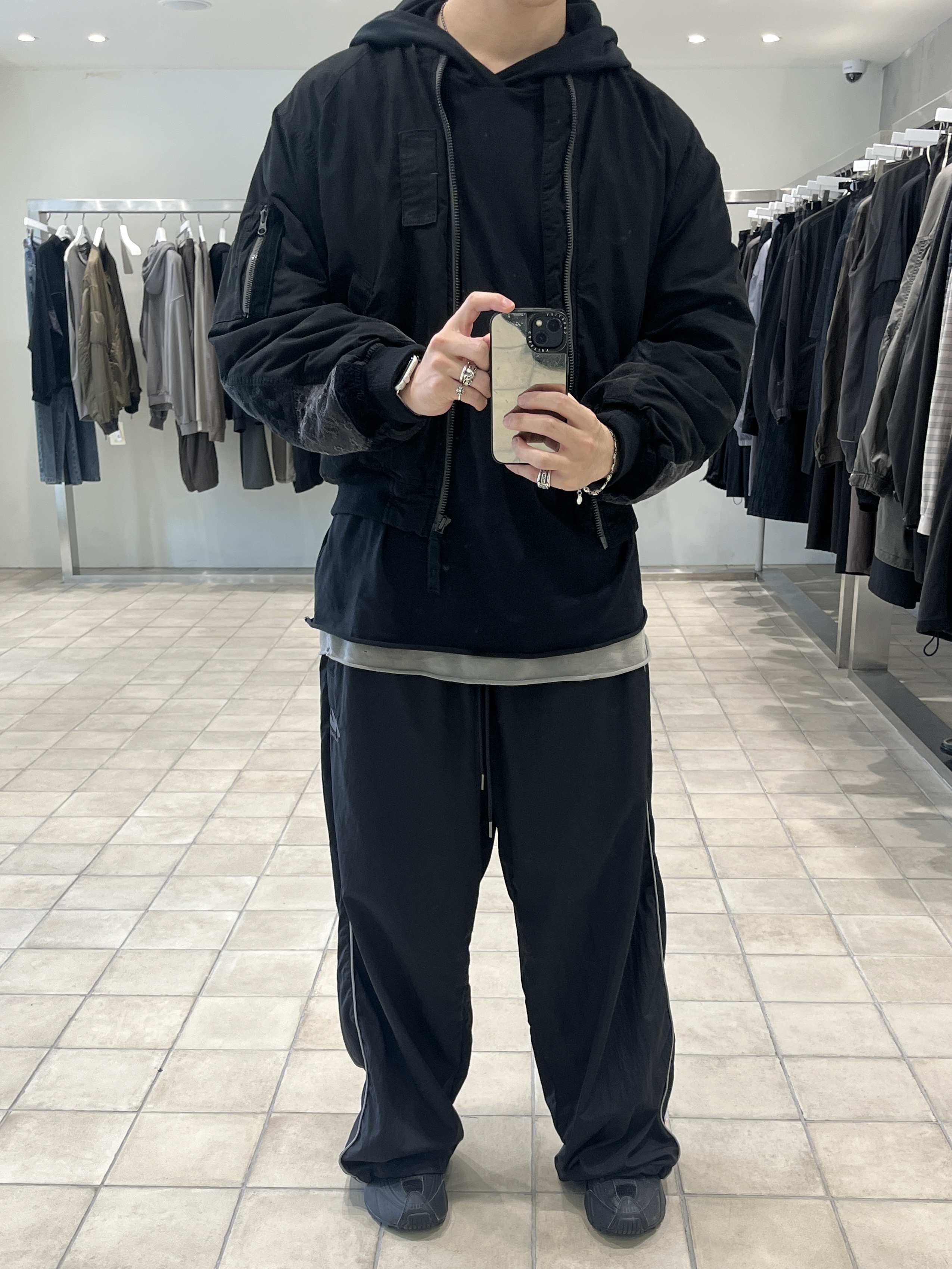 Polyteru 1011 Reversible Patched MA-1 Washed Black (Dyed Mud) 착용 스타일