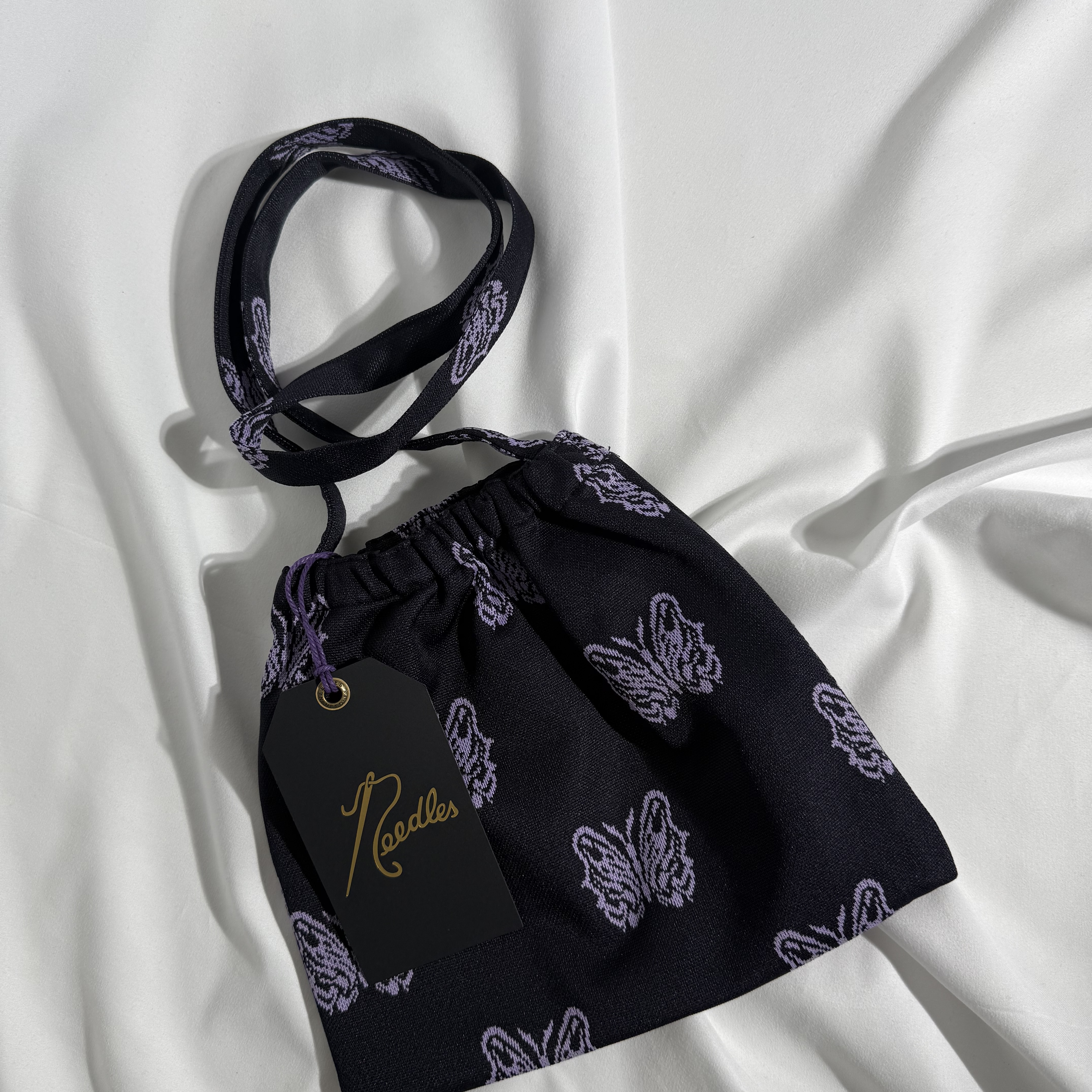 Needles x Kae Tanaka Elastic Pochette Black 착용 스타일
