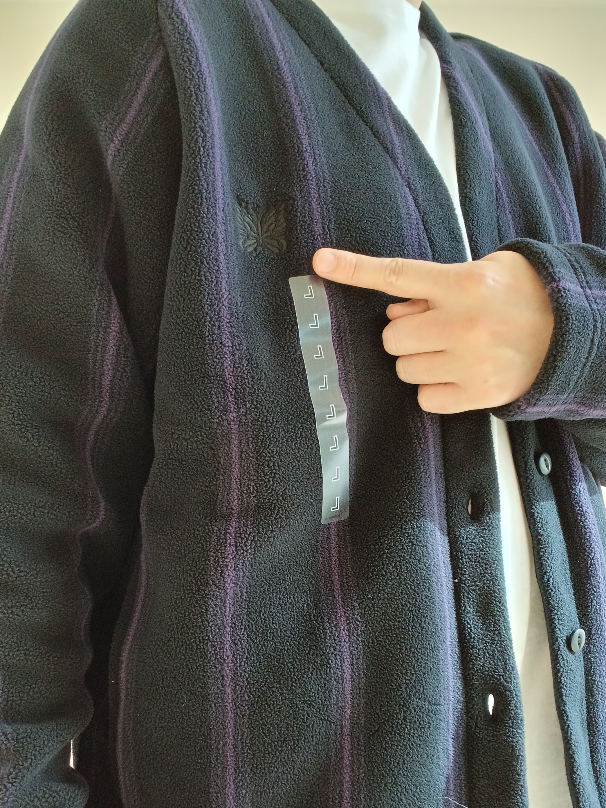 Uniqlo x Needles Fleece Wide Pants Black - KR, UGG x Palace Tasman Slipper Black Camo 착용 스타일 - 3