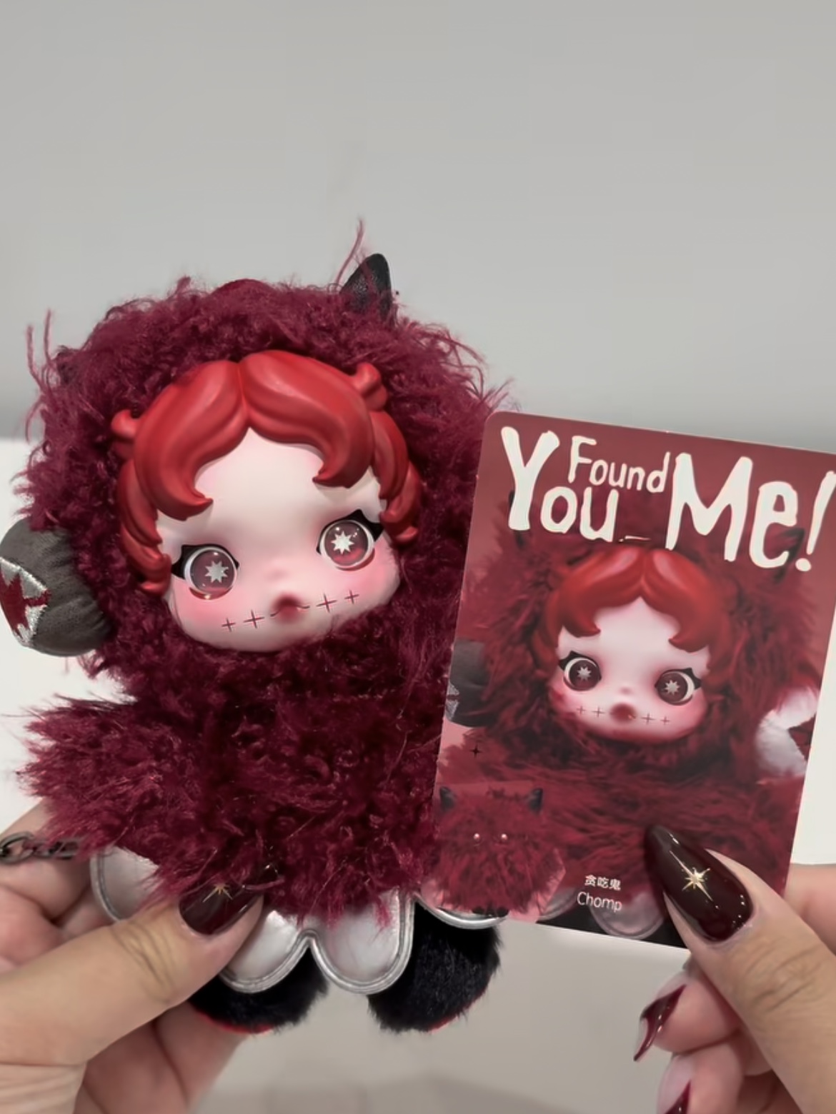 Pop Mart Skullpanda You Found Me ! Series Plush Doll Pendant Chomp (Opened Case) 착용 스타일