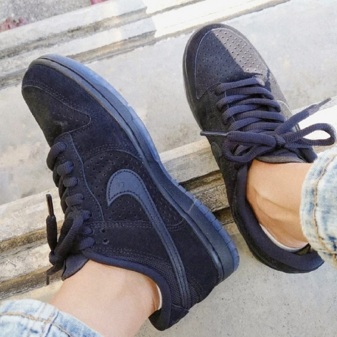 Nike x Undefeated Dunk Low SP 5 On It Black 착용 스타일