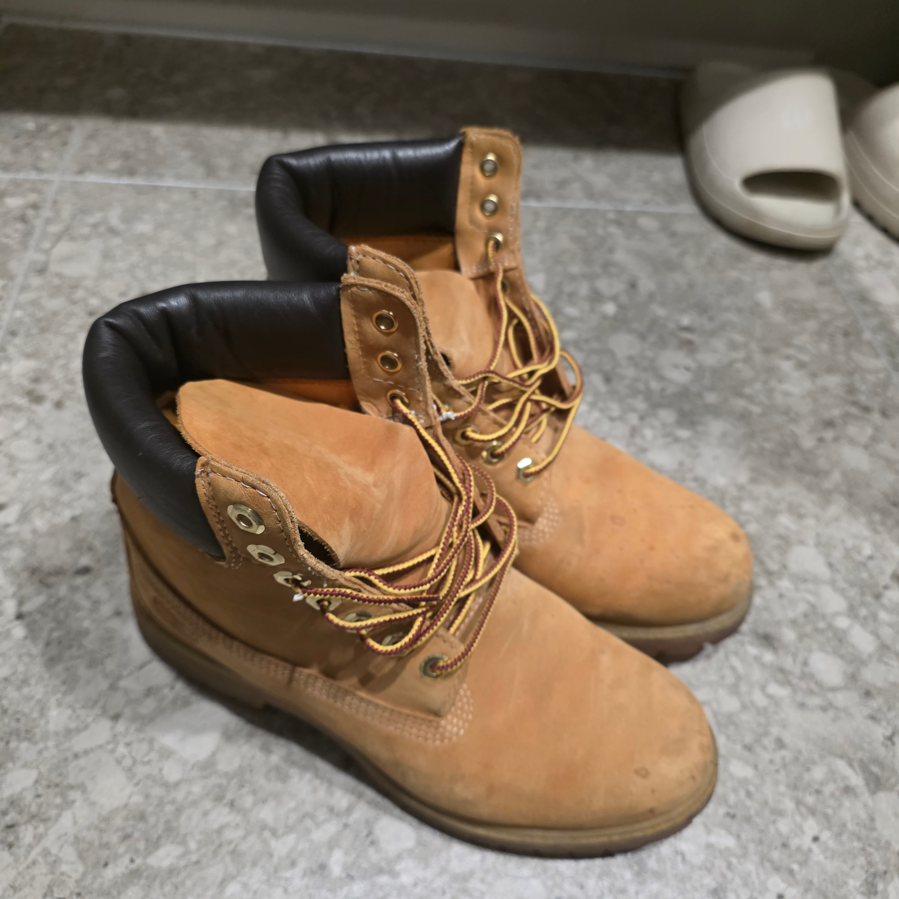 Timberland Premium 6 inch Waterproof Boot Wheat Nubuck - Wide 착용 스타일