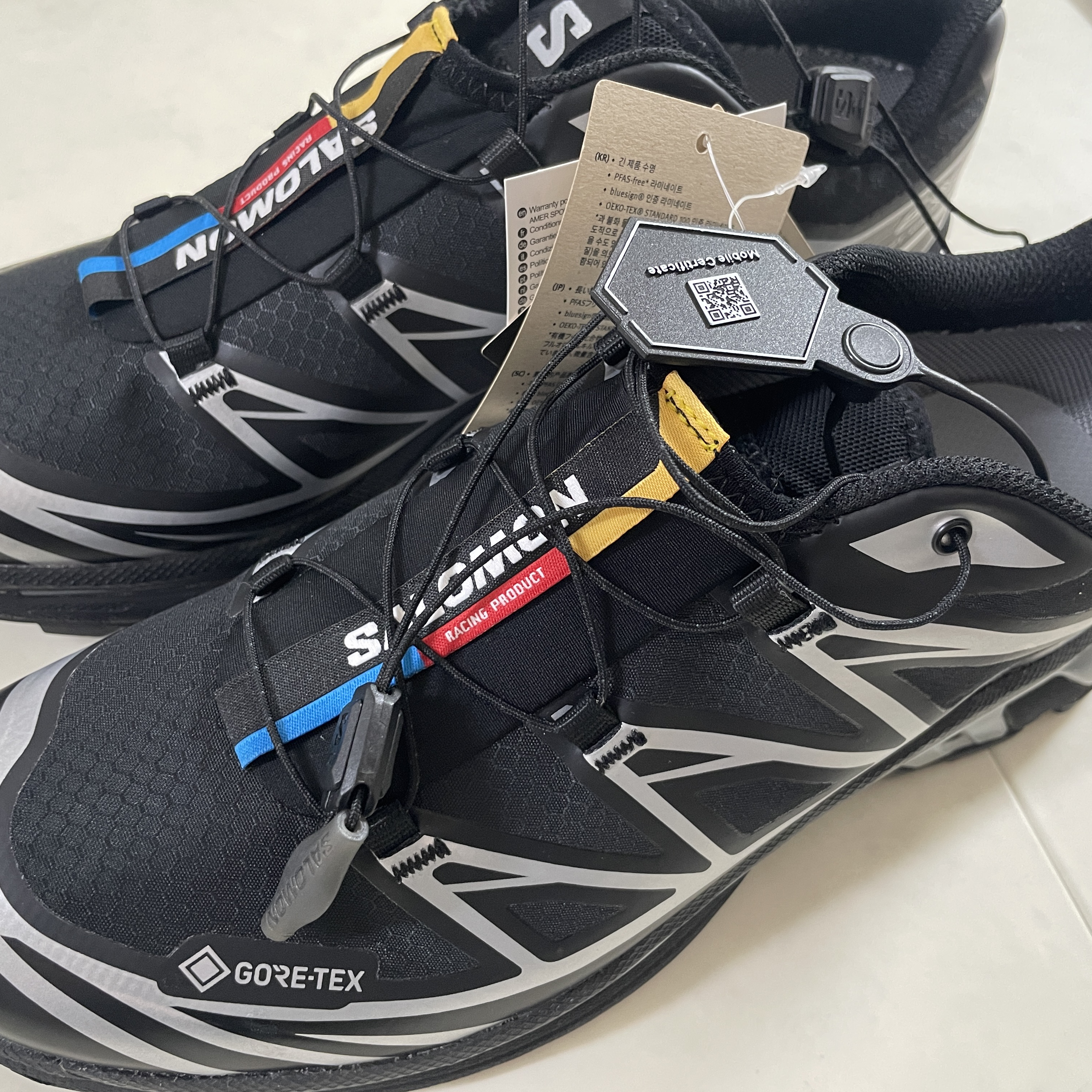 Salomon XT-6 GTX Black Silver 착용 스타일 - 1