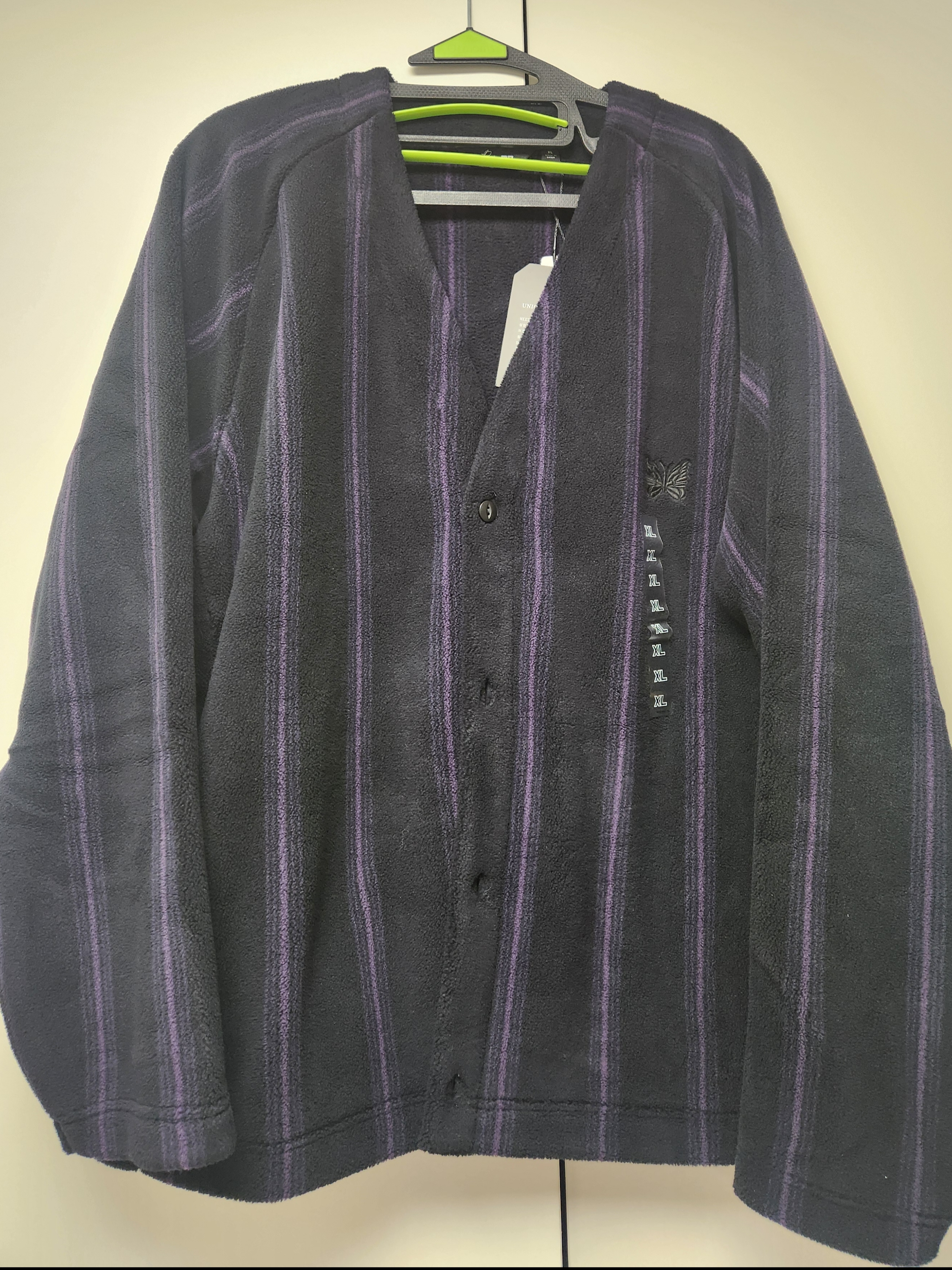 Uniqlo x Needles Fleece Oversized Cardigan Black - KR 착용 스타일