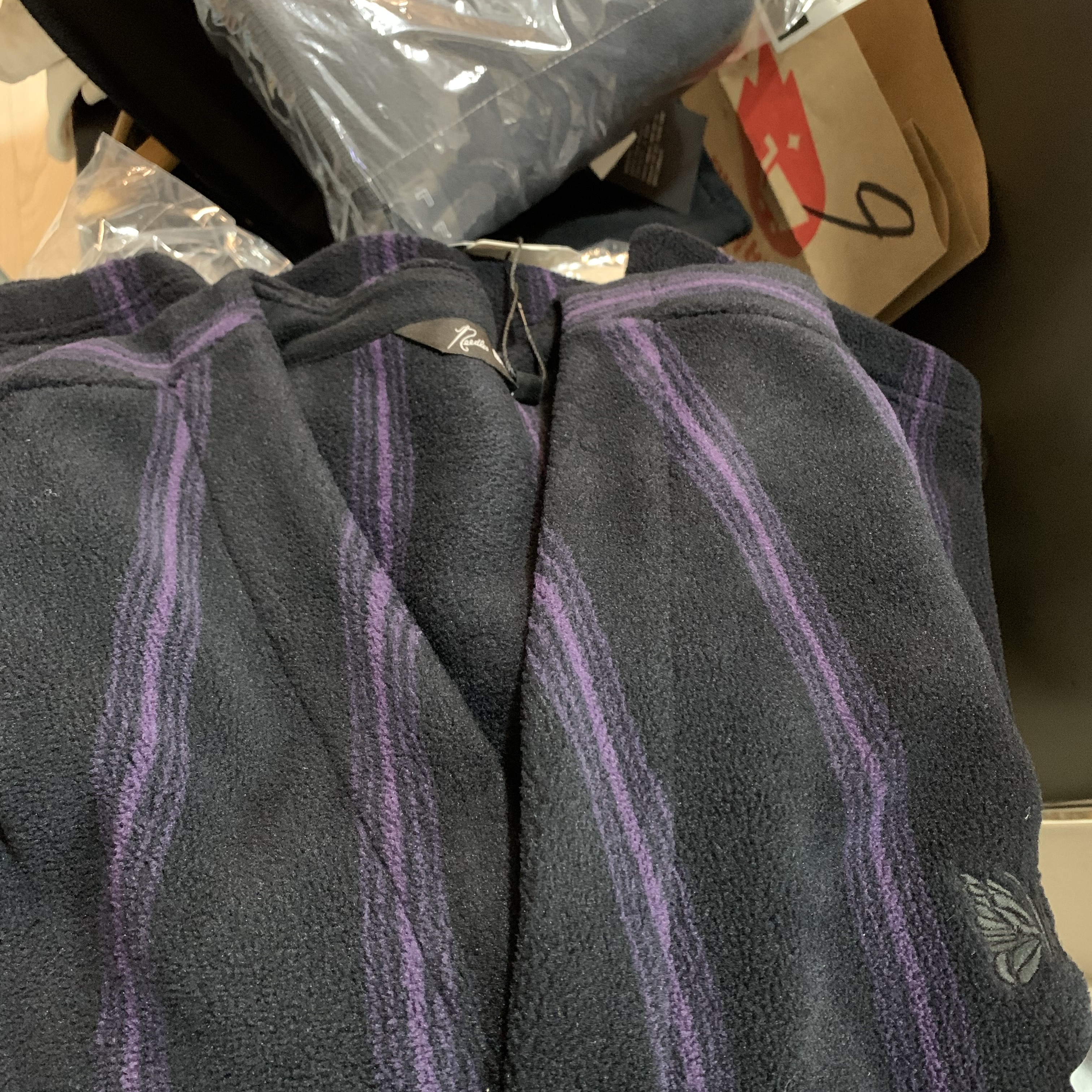 Uniqlo x Needles Fleece Oversized Cardigan Black - JP 착용 스타일