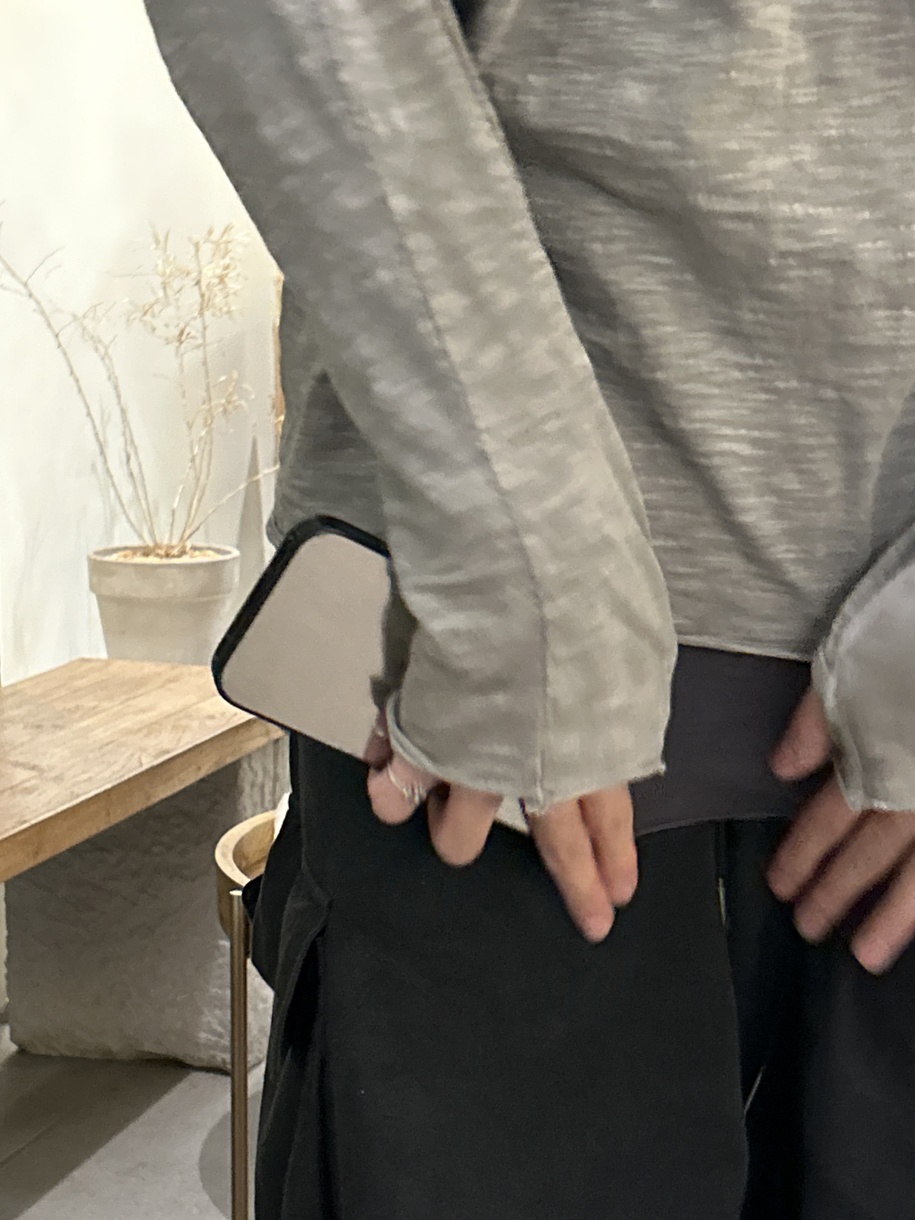 Polyteru Human Index Human Sleeveless Purple Gray, Polyteru Human Index Human Turtle Neck Hoodie Gray 착용 스타일 - 2