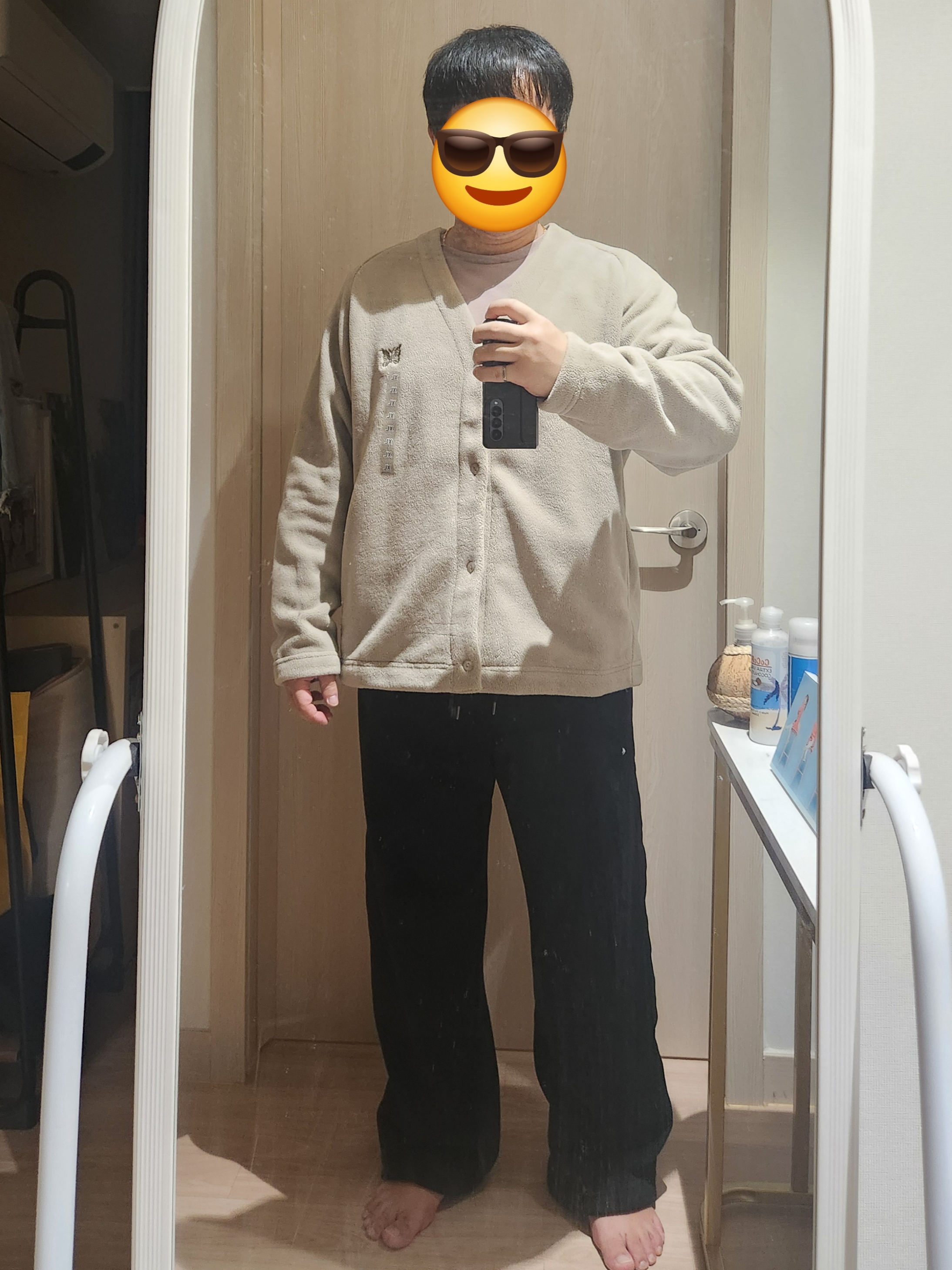 Uniqlo x Needles Fleece Oversized Cardigan Beige - KR 착용 스타일
