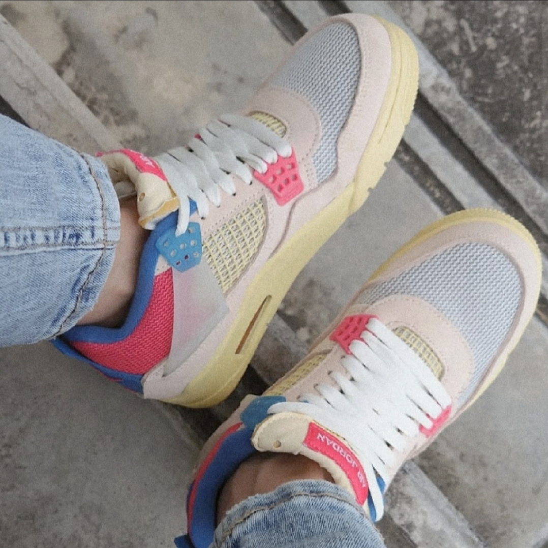 Jordan 4 x Union Retro Guava Ice 착용 스타일