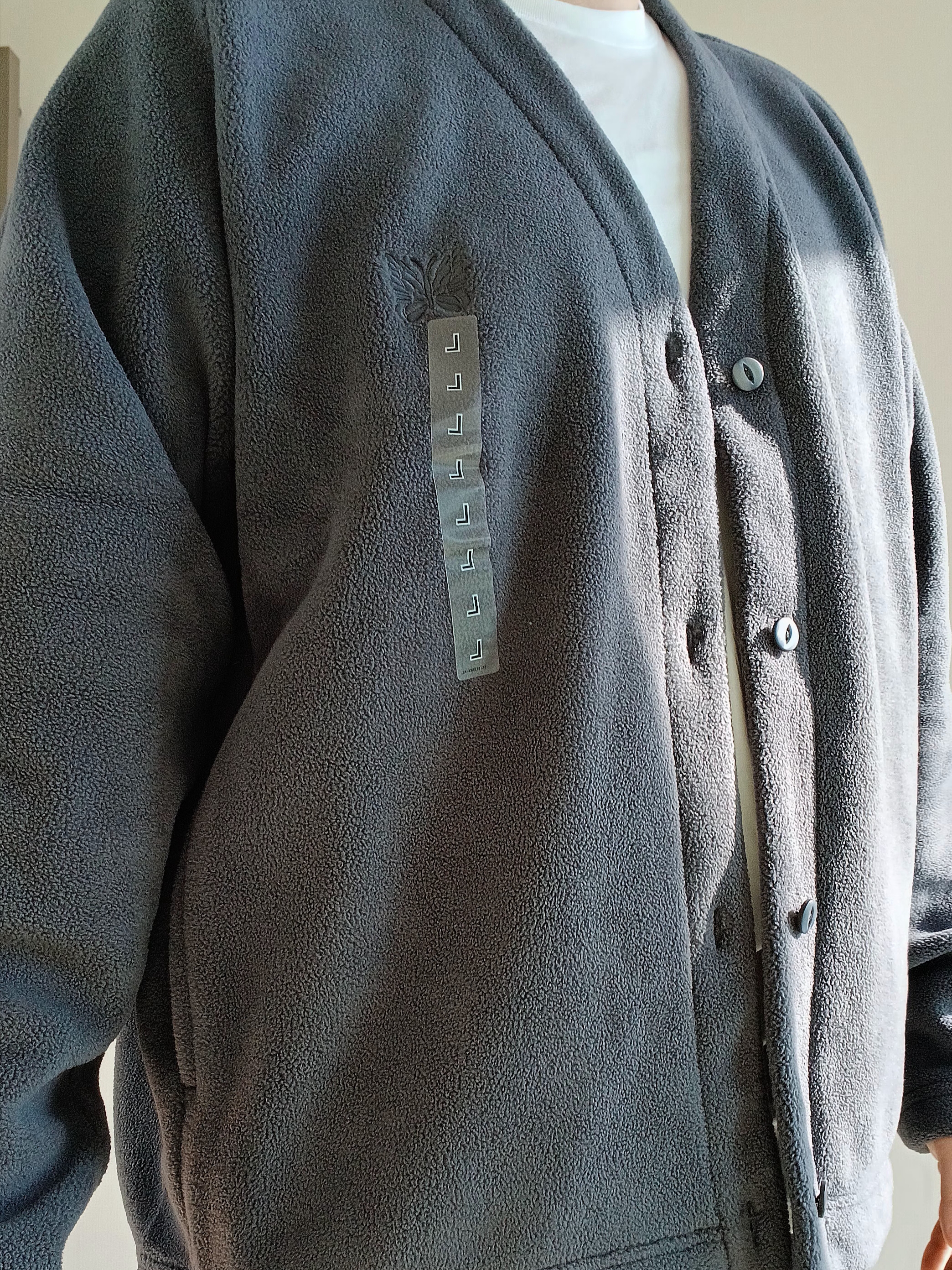 Uniqlo x Needles Fleece Oversized Cardigan Dark Gray - KR, Uniqlo x Needles Fleece Wide Pants Dark Gray - KR 착용 스타일 - 7