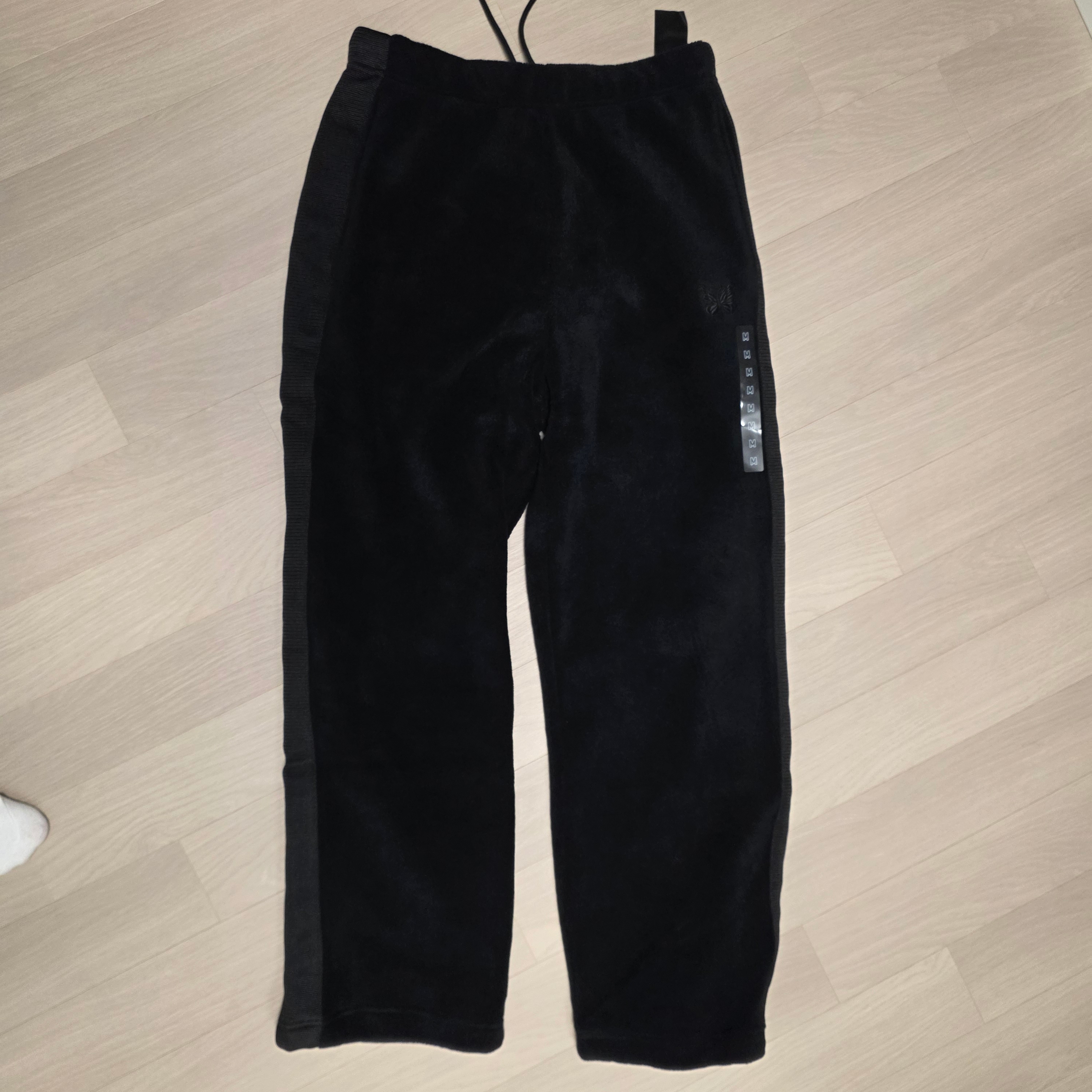 Uniqlo x Needles Fleece Wide Pants Black - KR 착용 스타일