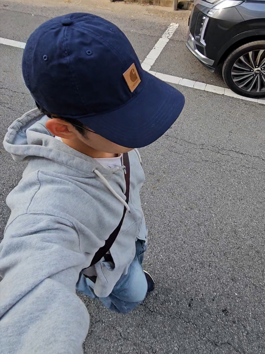 Carhartt Canvas Cap Navy 착용 스타일 - 1