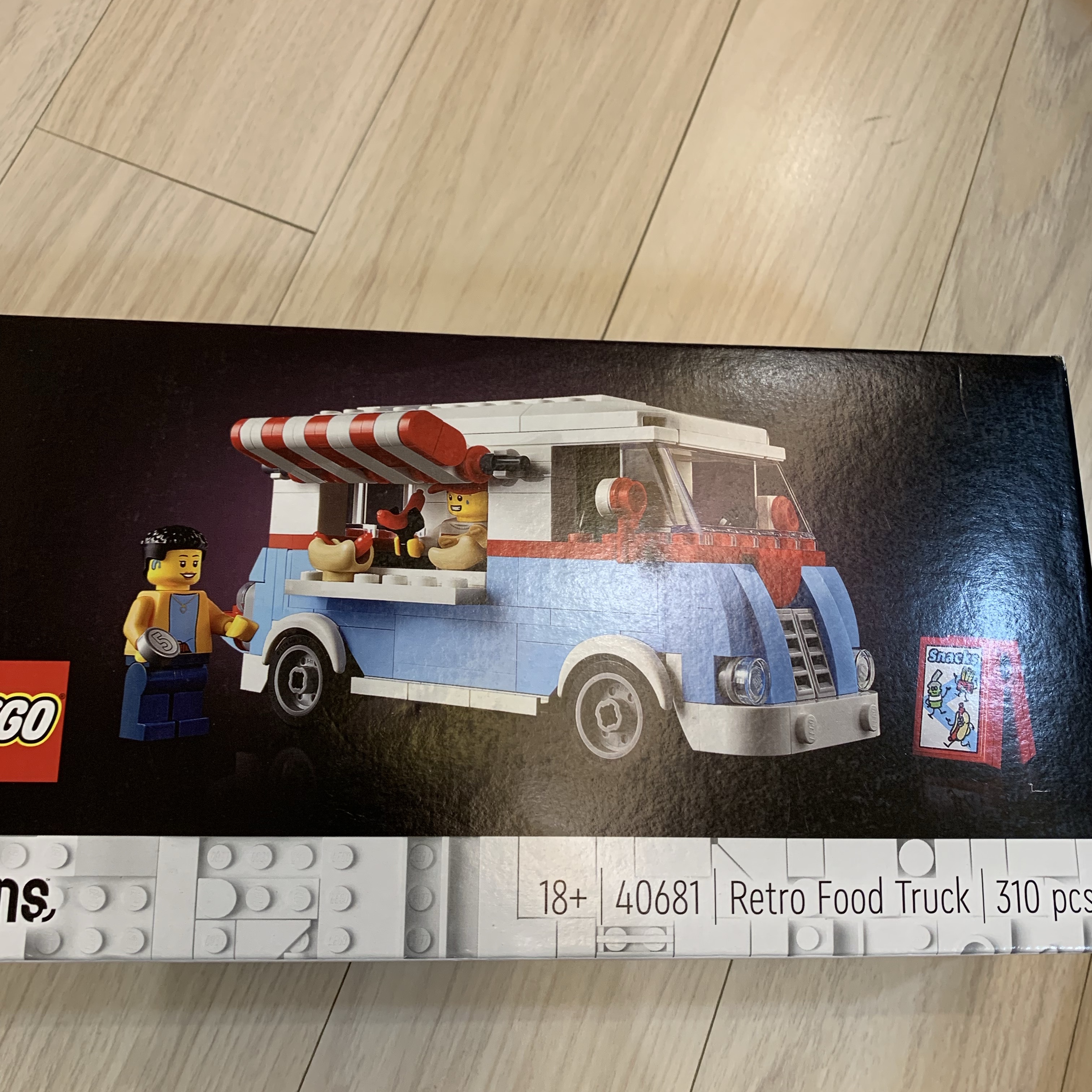 Lego Retro Food Truck 착용 스타일