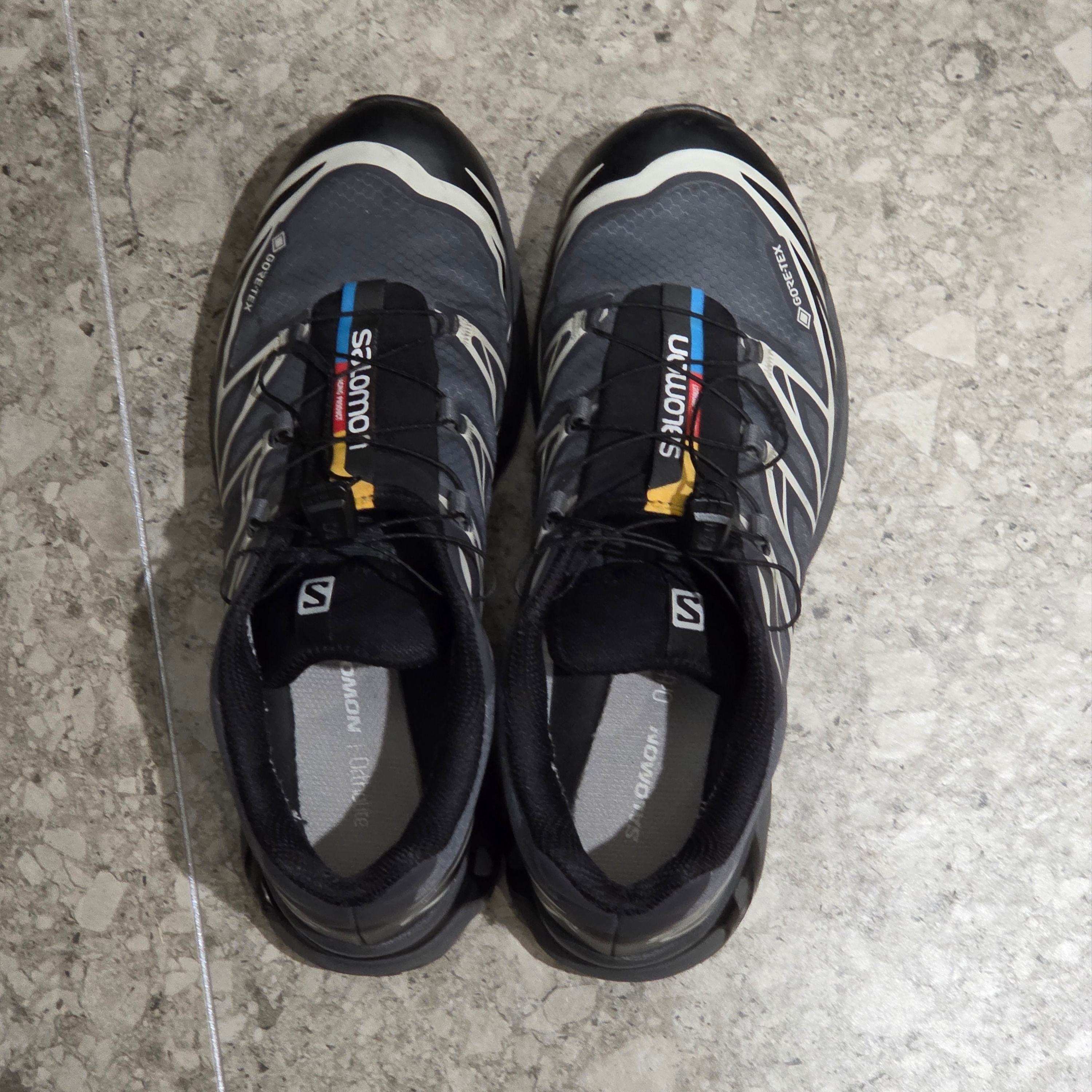 Salomon XT-6 Gore-Tex Black Ebony 착용 스타일