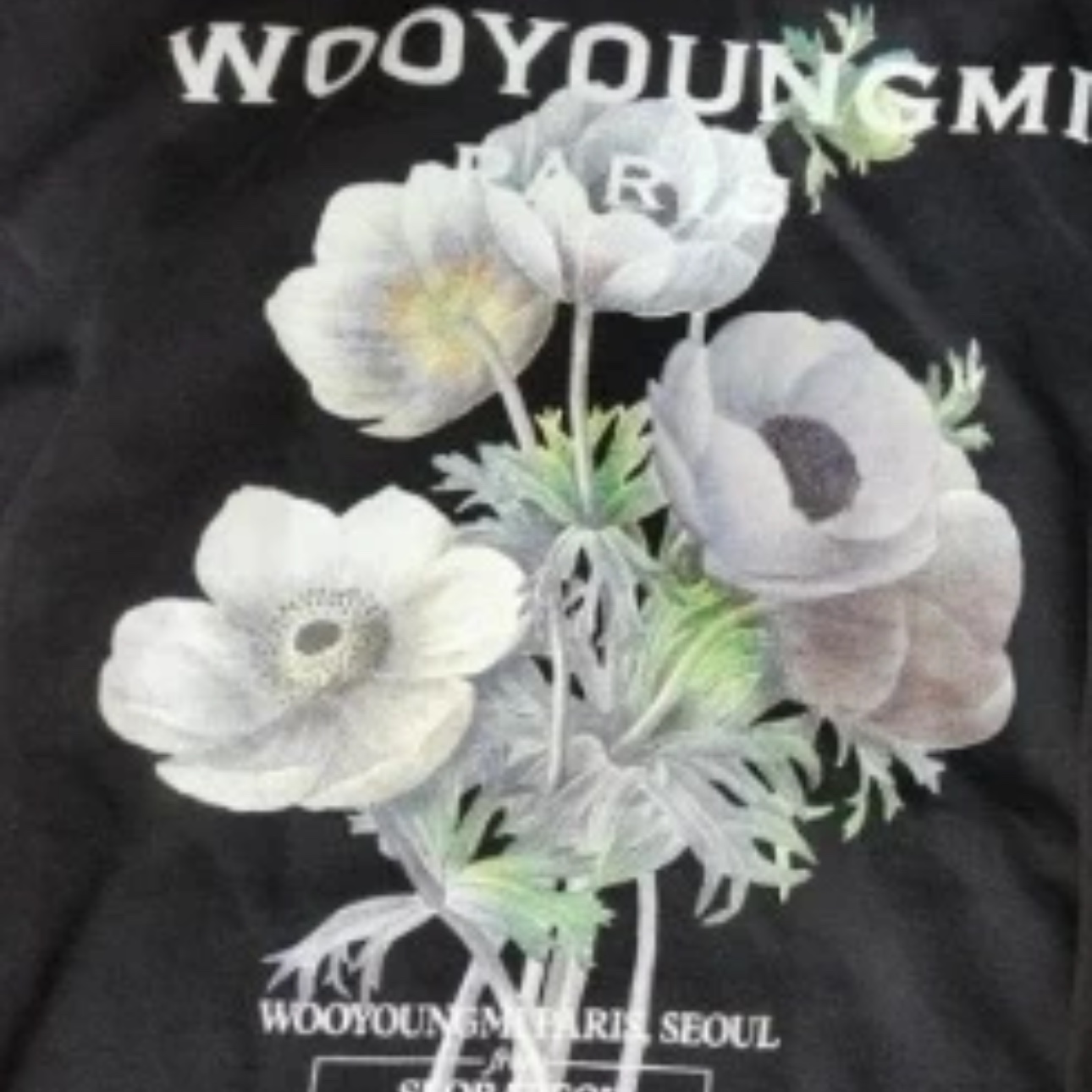 Wooyoungmi Flower Back Logo Hoodie Black - 23FW 착용 스타일