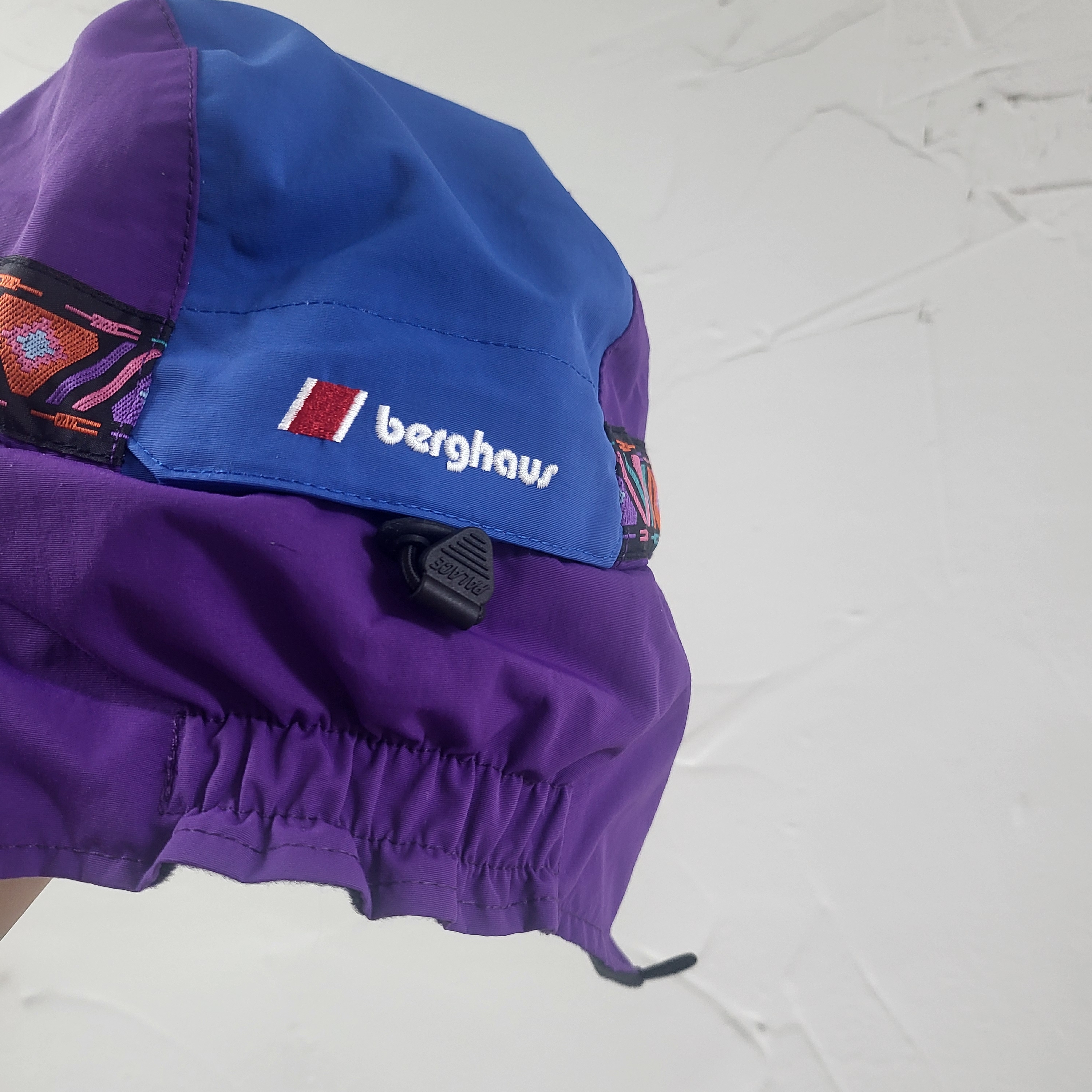 Palace x Berghaus Ear Warmer Cap Blue - 24FW 착용 스타일 - 2