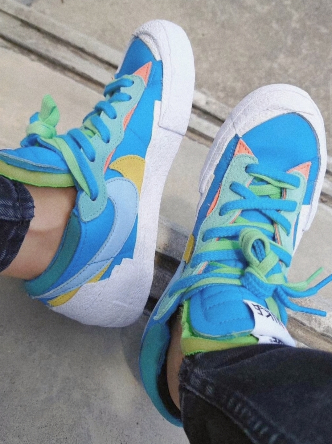 Nike x Sacai x Kaws Blazer Low Neptune Blue 착용 스타일