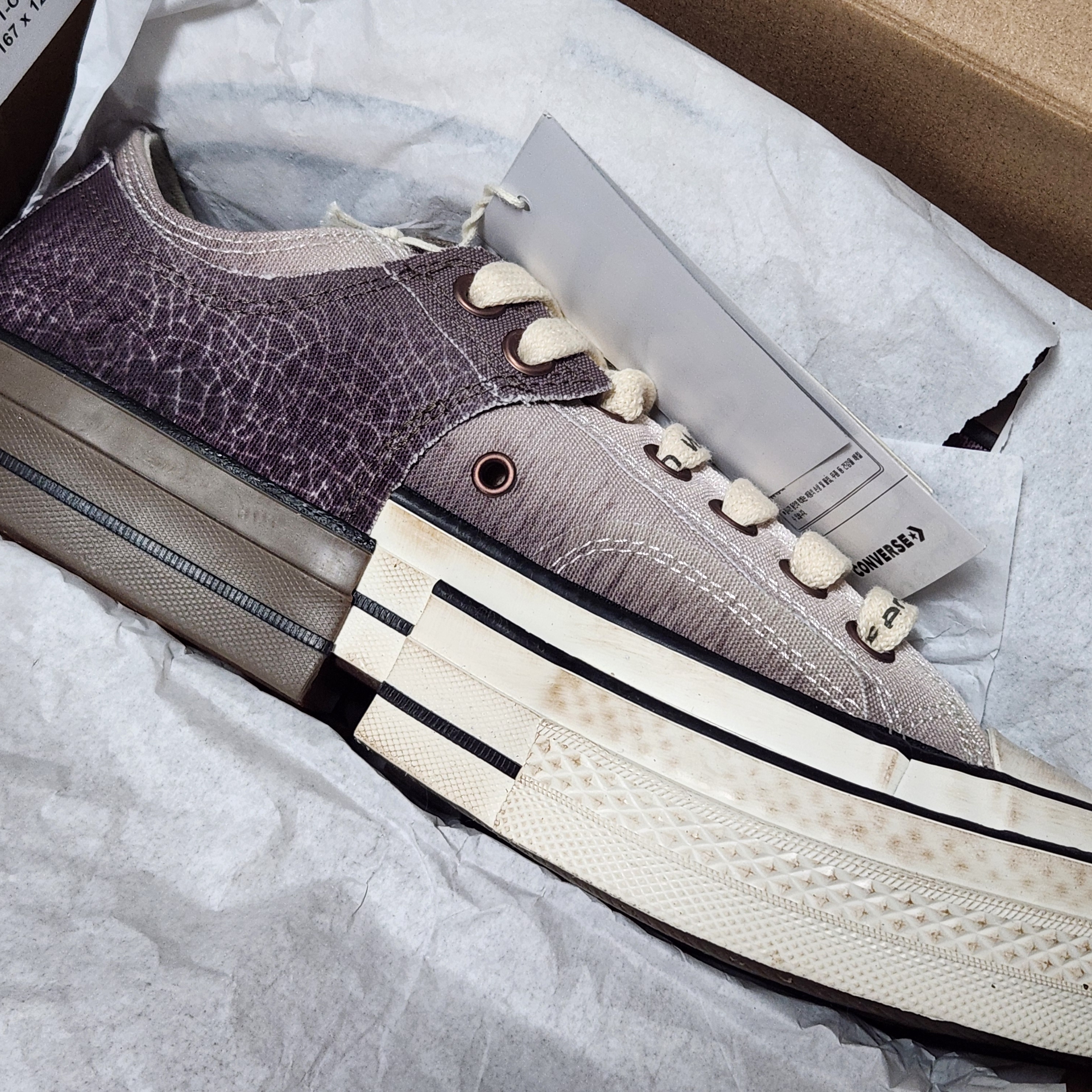 Converse x Feng Chen Wang Chuck 70 Ox 2-in-1 Brown 착용 스타일