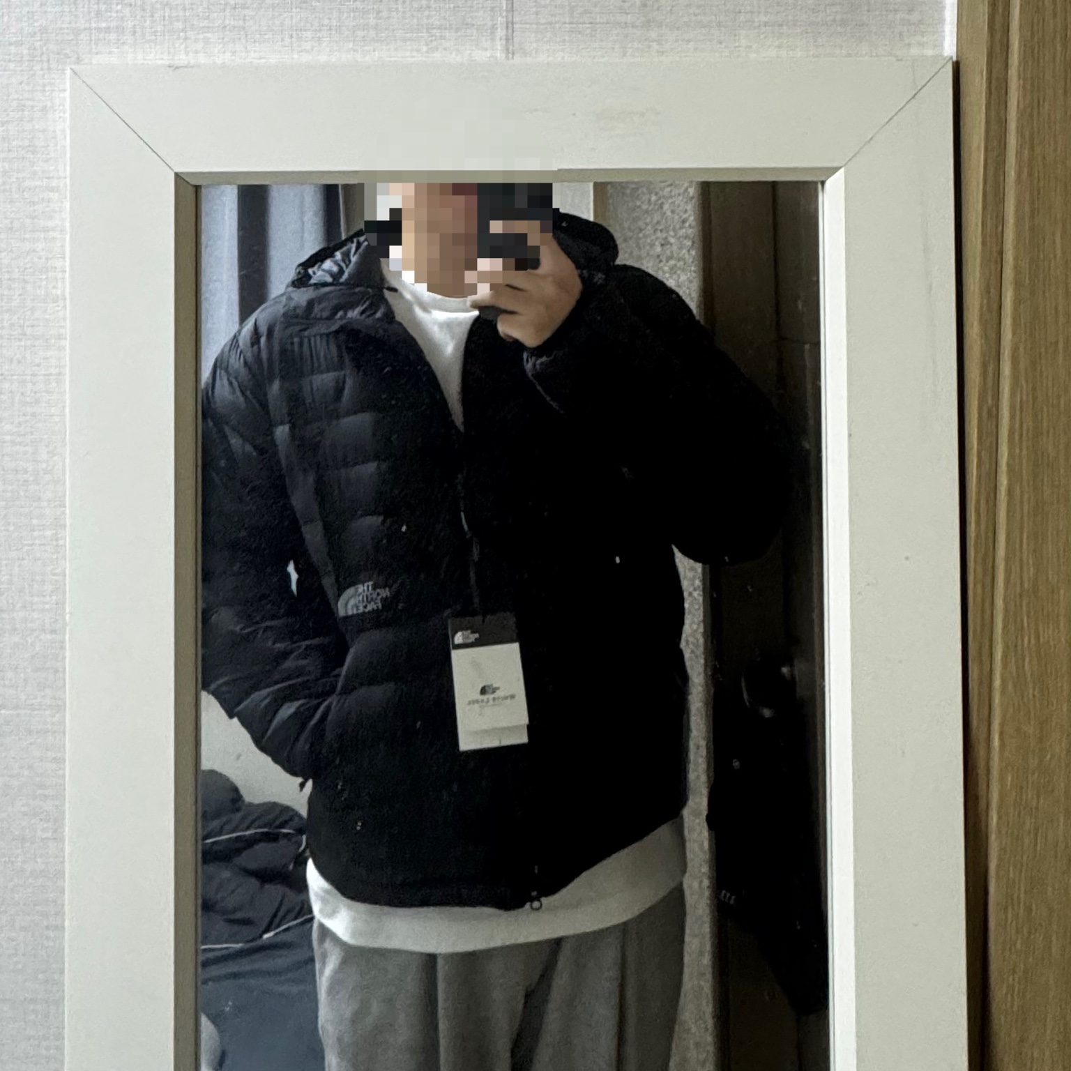 The North Face Ventus On Jacket Black 착용 스타일