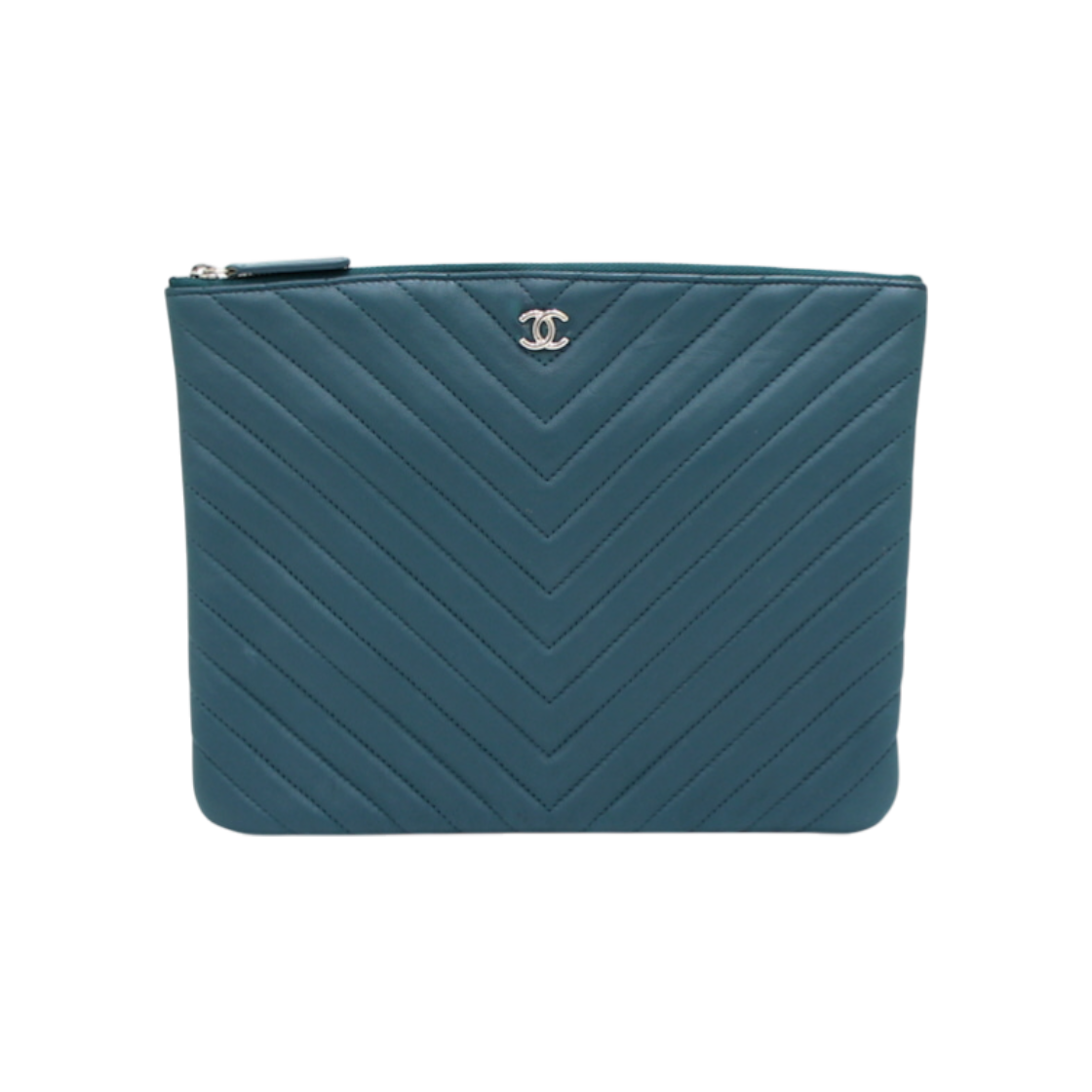 ITKPMDJ4JD7V Chanel Chevron Lambskin Silver Logo Medium Clutch Bag